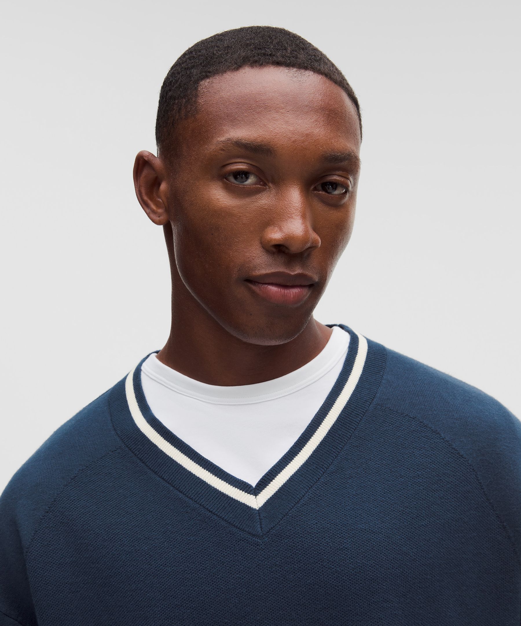 Knit V-Neck Golf Sweater *Golf L