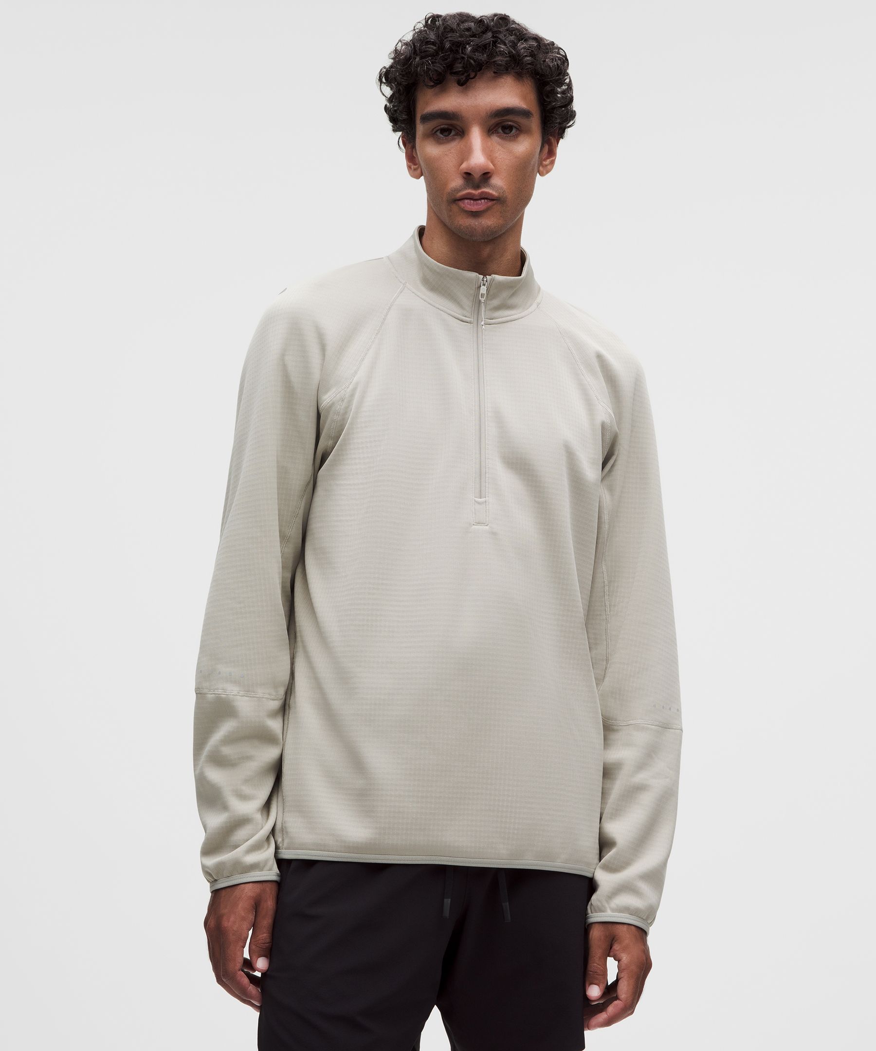Fast and Free Grid-Texture Half Zip