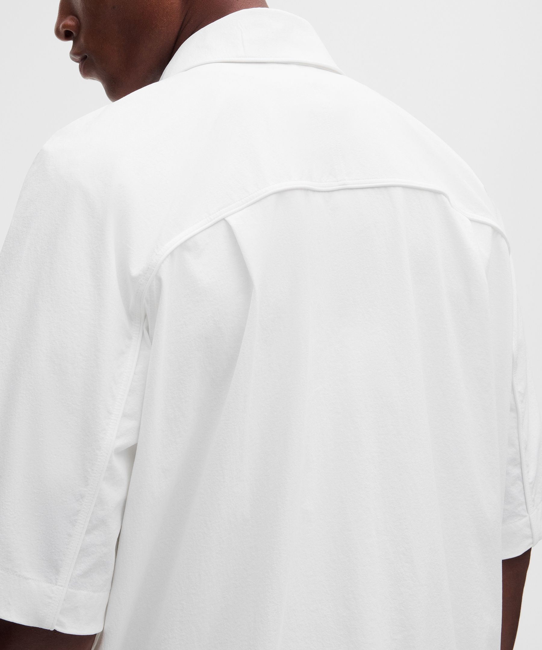 Stretch Woven Zip-Front Short Sleeve Shirt