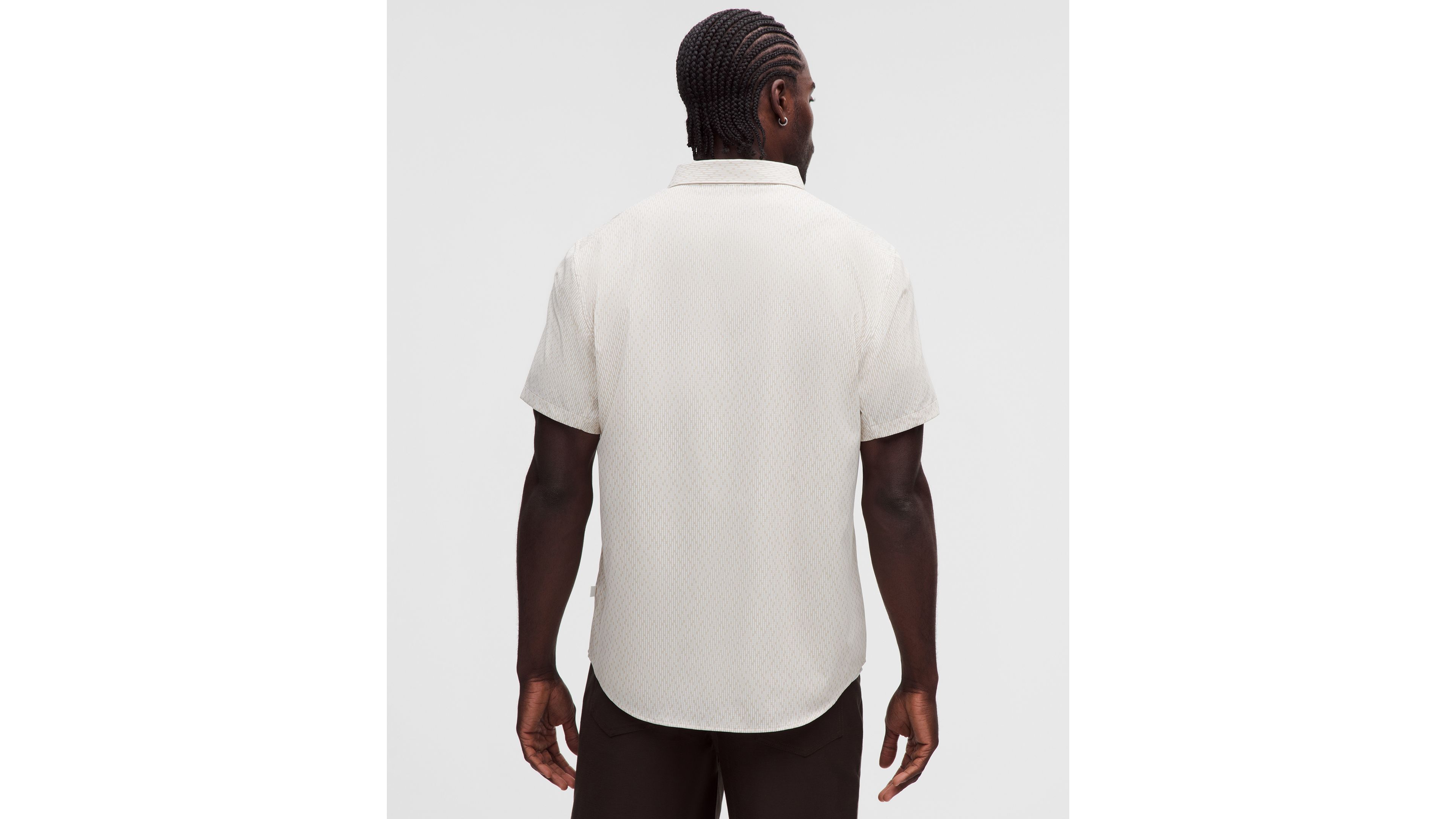 Airing Easy Short-Sleeve Shirt