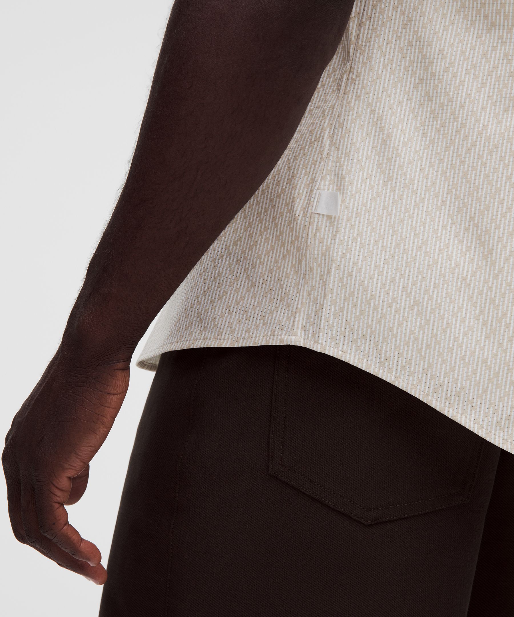 Airing Easy Short-Sleeve Shirt
