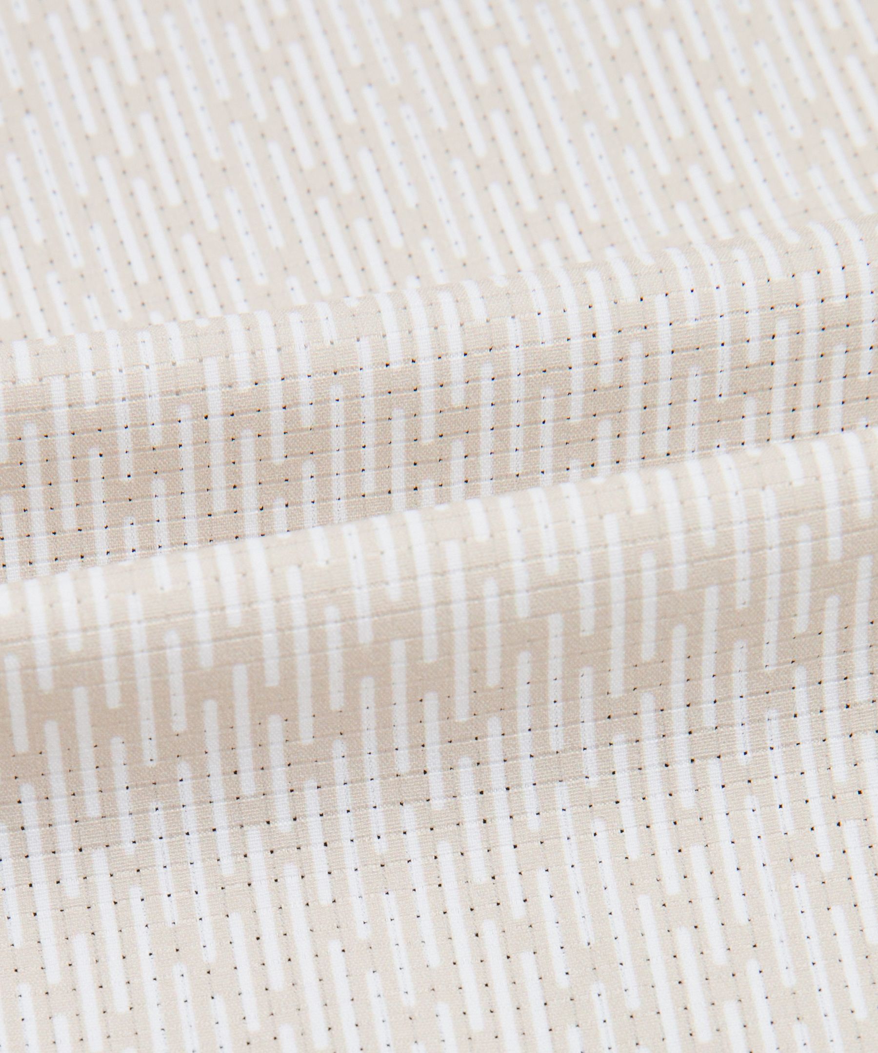 Airing Easy Short-Sleeve Shirt