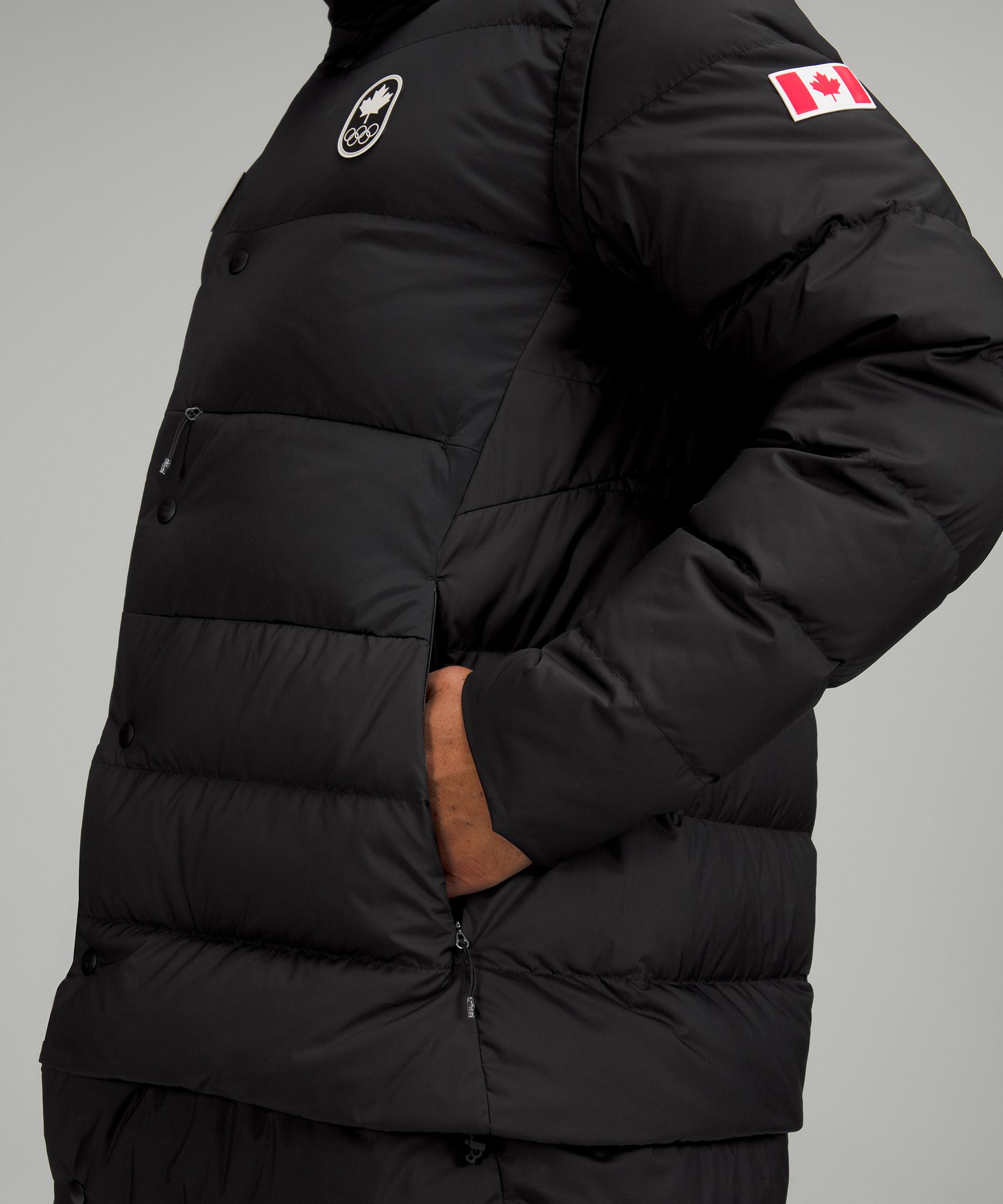 Lululemon Team Canada 22 Men's Transformable Parka *COC Logo. 12