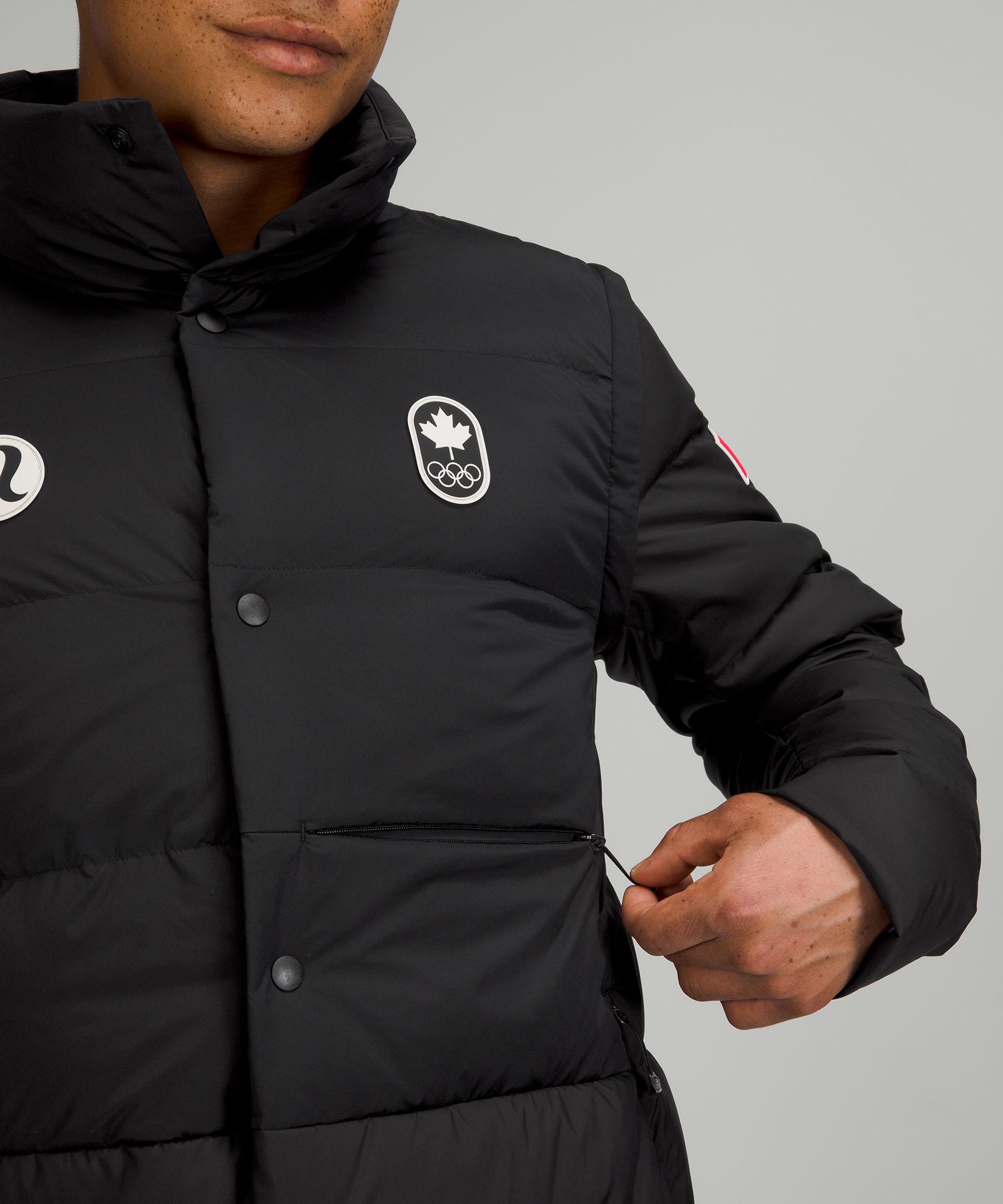 Lululemon Team Canada 22 Men's Transformable Parka *COC Logo. 10