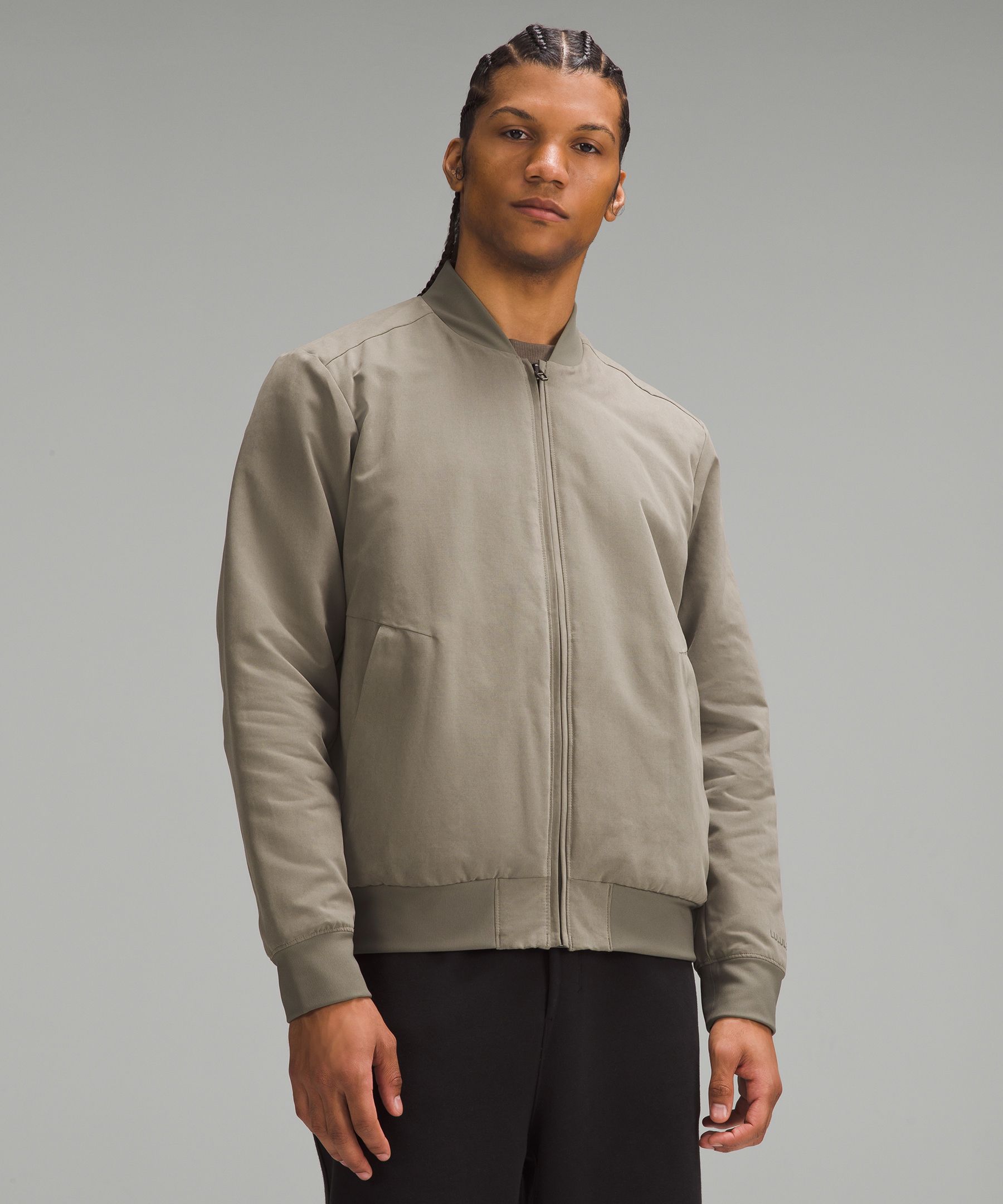Lululemon Athletica Men's Capacity Jacket Size M Full Zip Training Grey  Black
