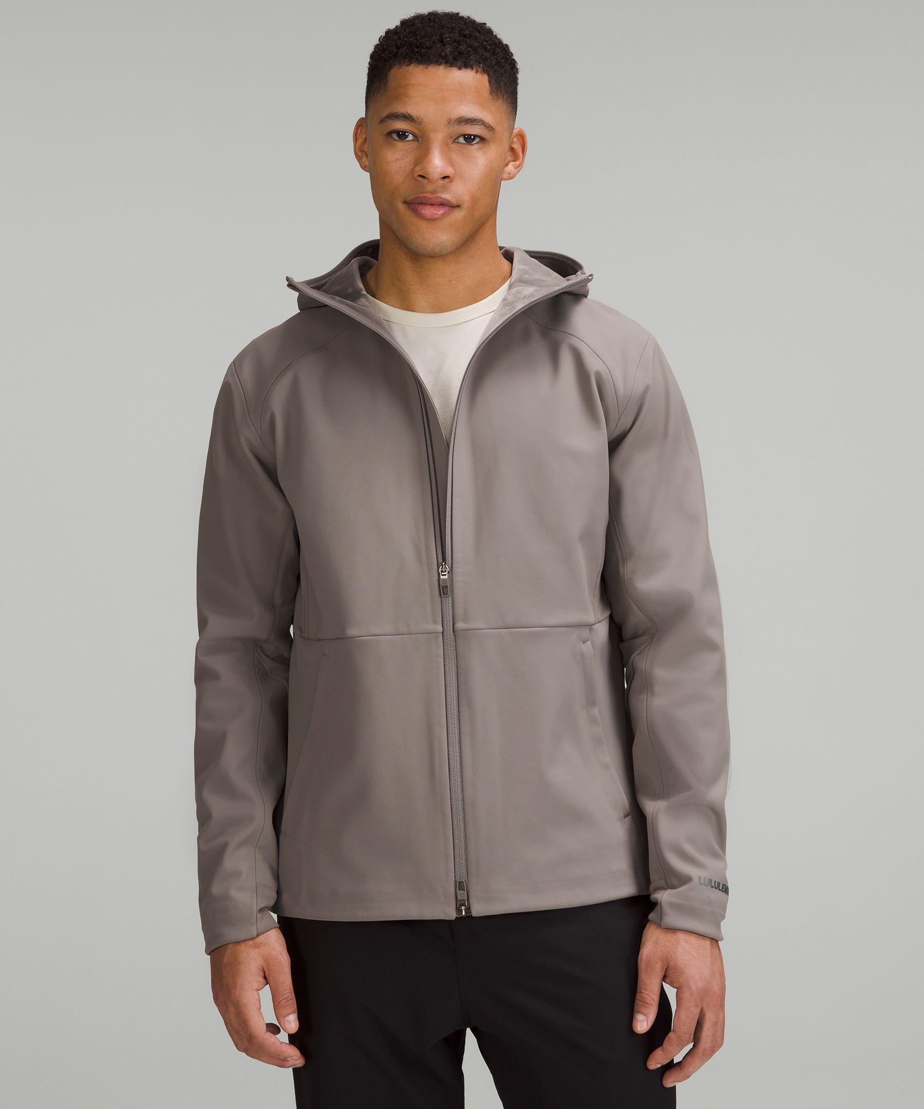 A Water-Repellent Jacket: Lululemon Cross Chill Jacket RepelShell