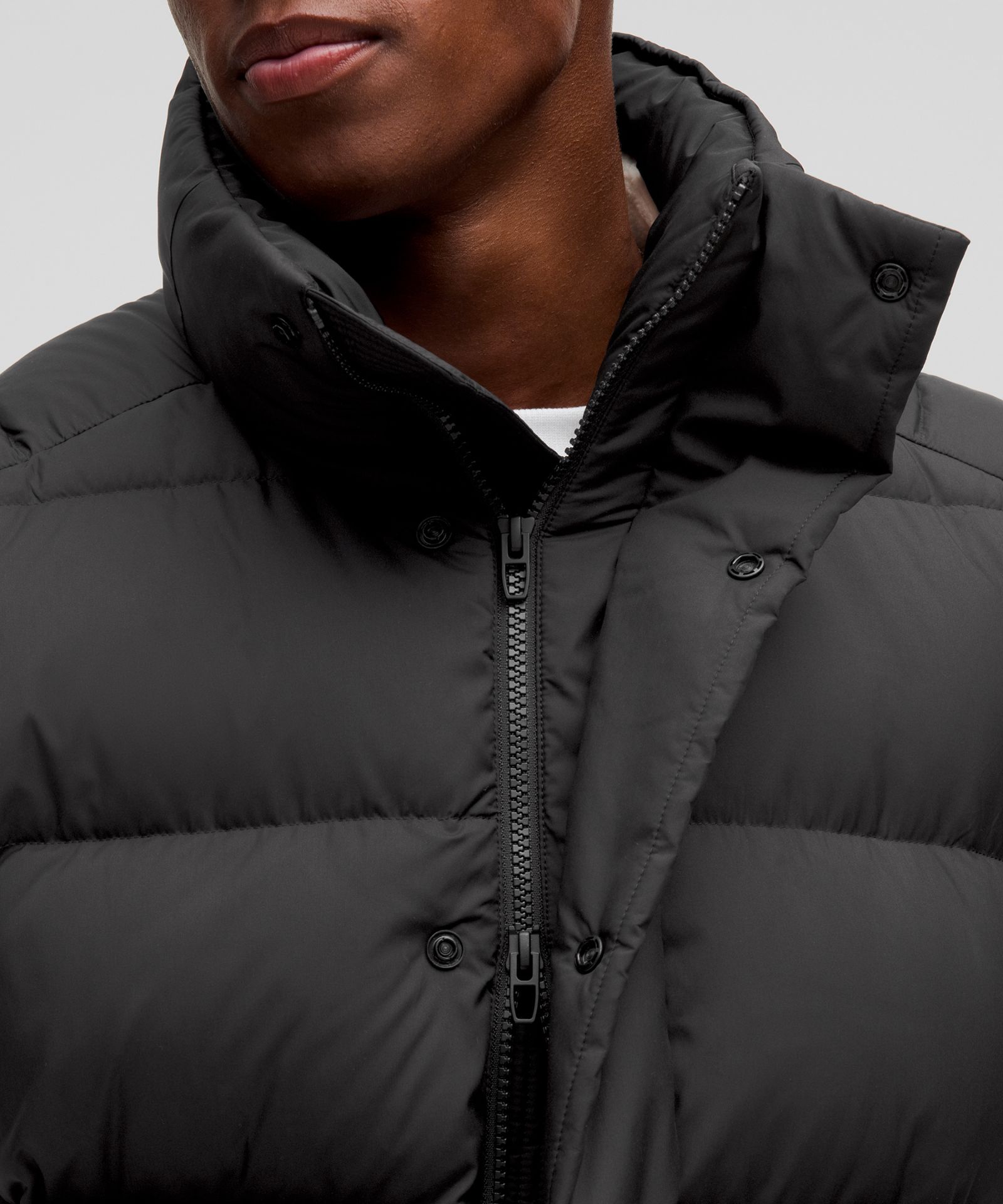 Мужской пуховый жилет Lululemon Wunder Puff 600-Down-Fill — фото 8