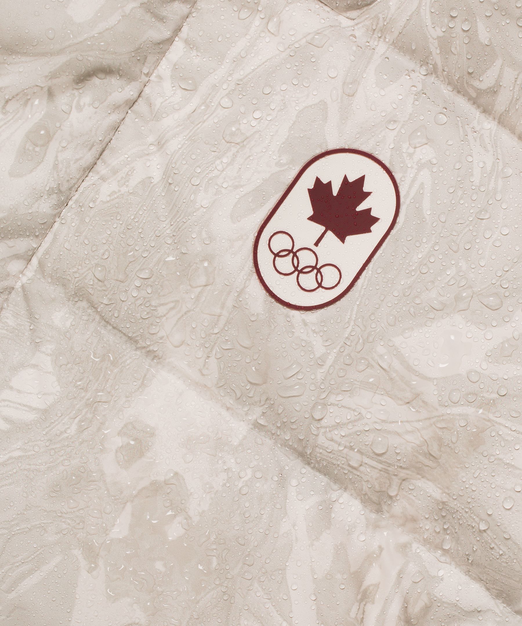 Lululemon Team Canada 22 Men's Down Jacket *COC Logo. 10