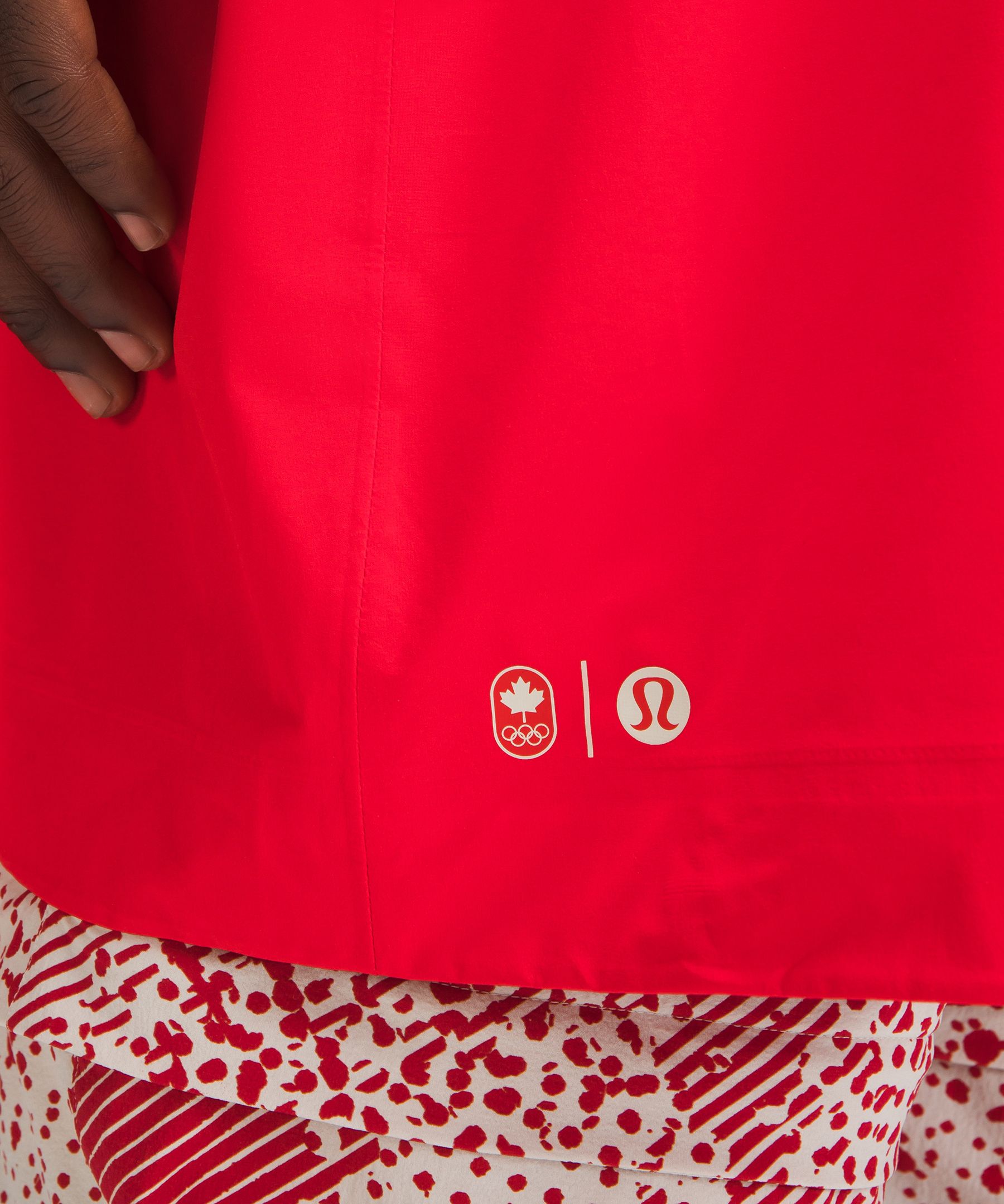 Team Canada Men's Packable Rain Poncho *COC Logo