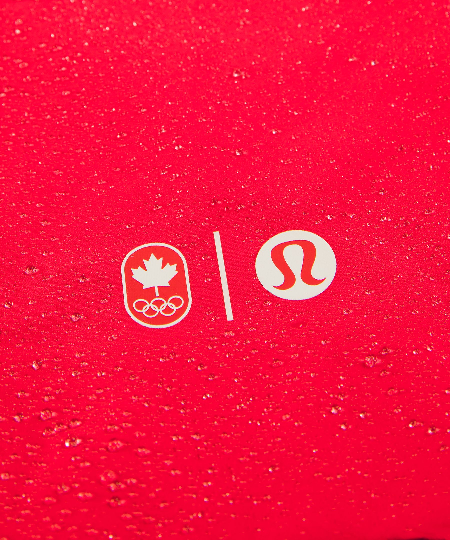 Team Canada Men's Packable Rain Poncho *COC Logo