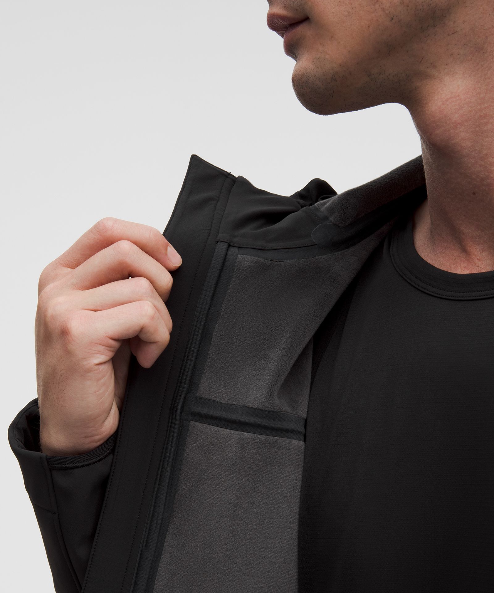 Мужская куртка Lululemon Cross Chill City-to-Trail — фото 12