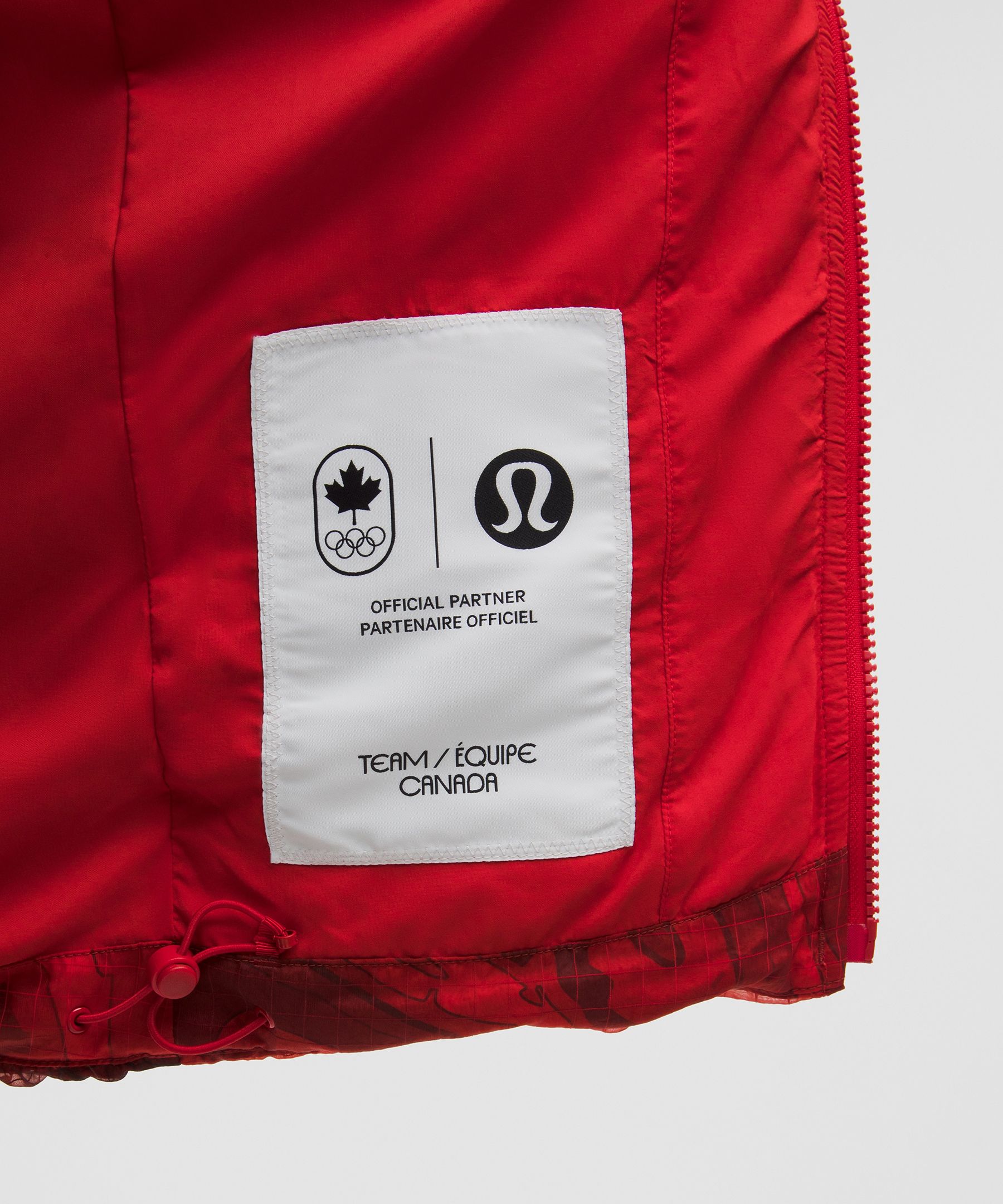 Team Canada Men's Wunder Puff Translucent 600-Down-Fill Jacket *COC Logo