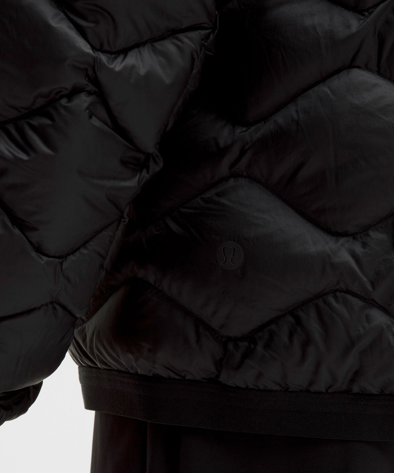 Мужская пуховая куртка с капюшоном Lululemon Featherweight 900-Down-Fill — фото 6
