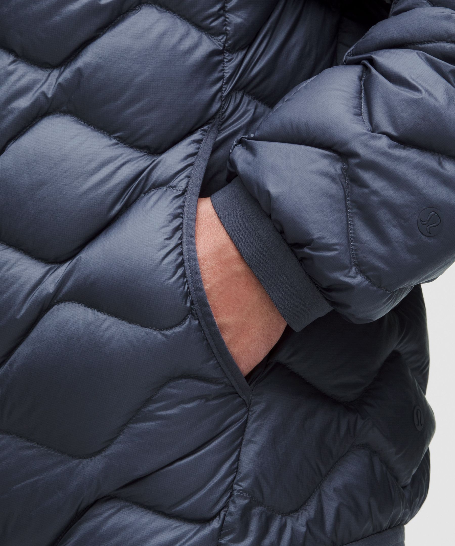 Featherweight 900-Down-Fill Quilted Hooded Jacket