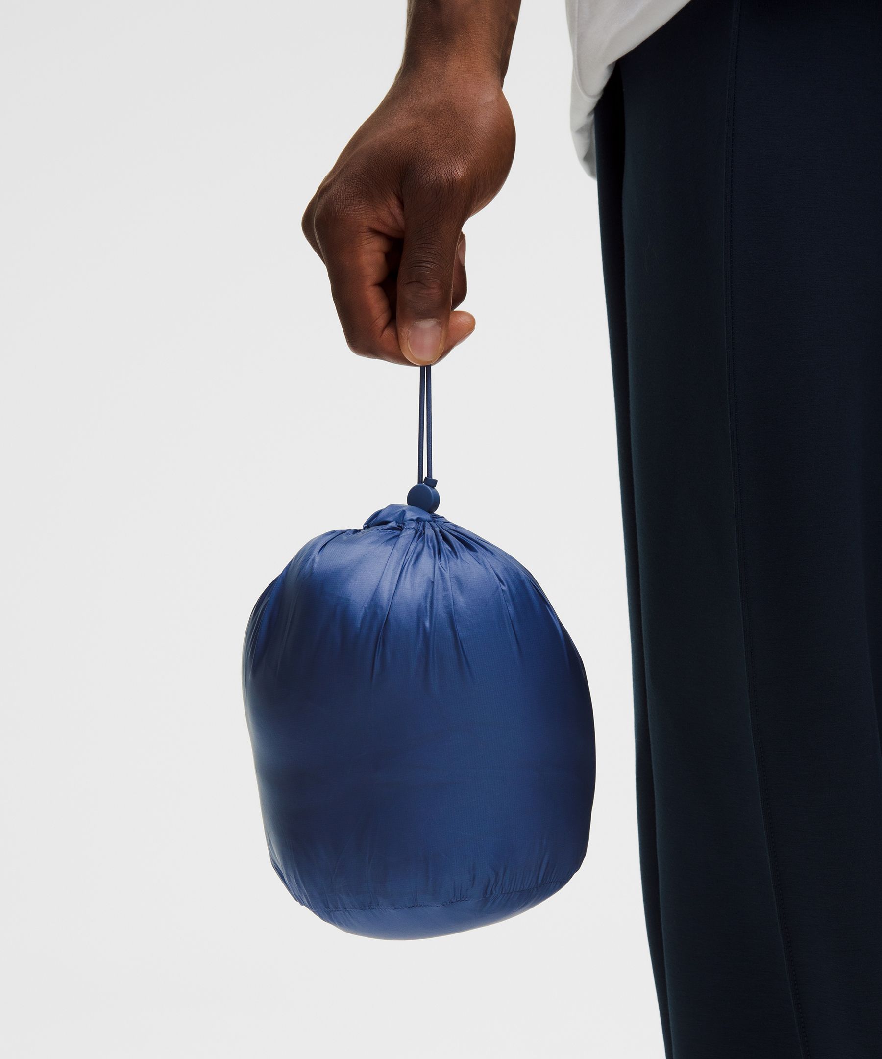 Lululemon Men's Featherweight 900-down-fill Quilted Vest In Blue