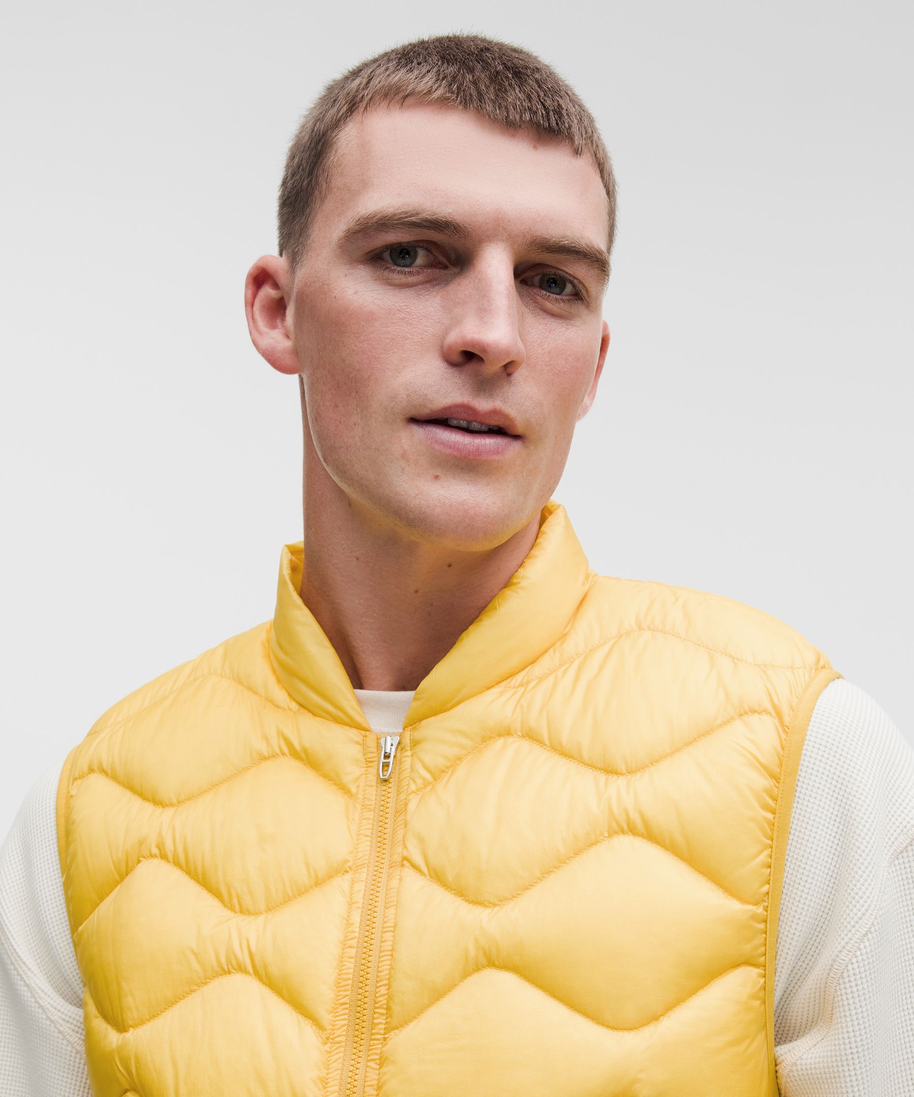 Men's Featherweight 900-Down-Fill Quilted Vest
