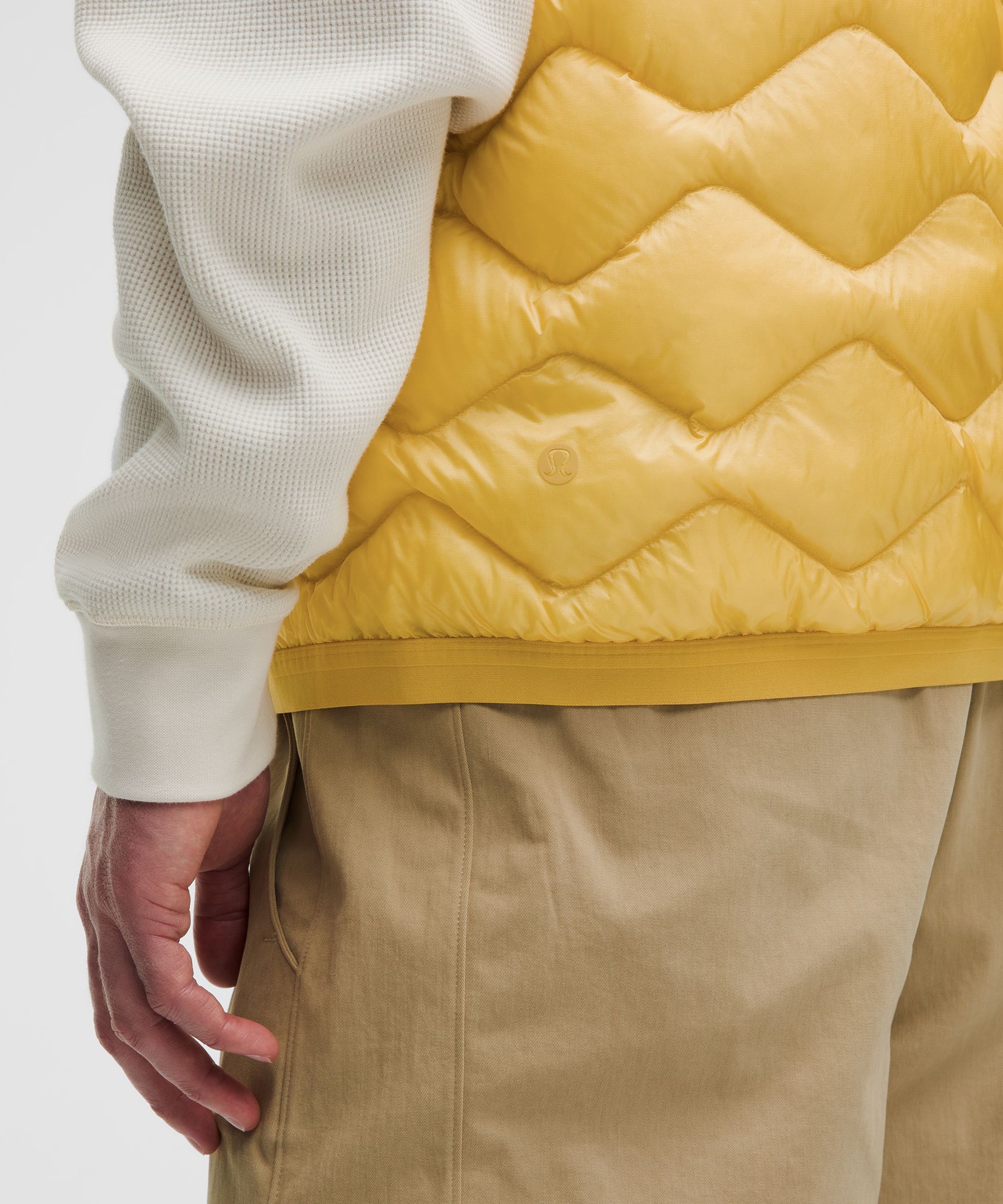 Men's Featherweight 900-Down-Fill Quilted Vest