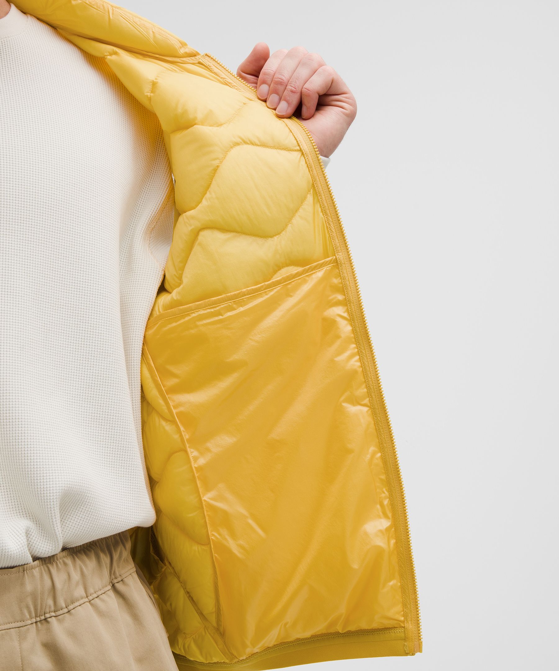 Men's Featherweight 900-Down-Fill Quilted Vest