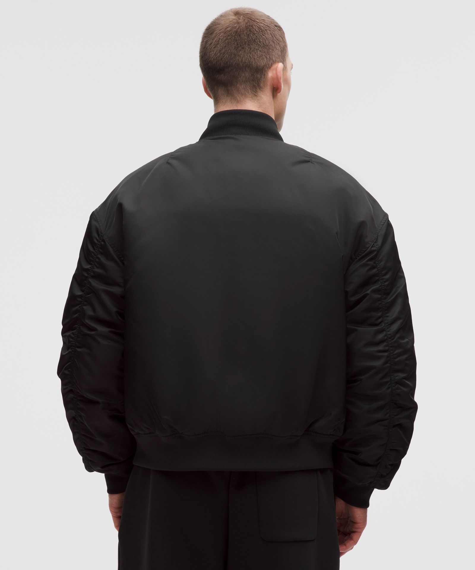 Мужская пуховая куртка-бомбер Lululemon Reversible 600-Down-Fill — фото 3