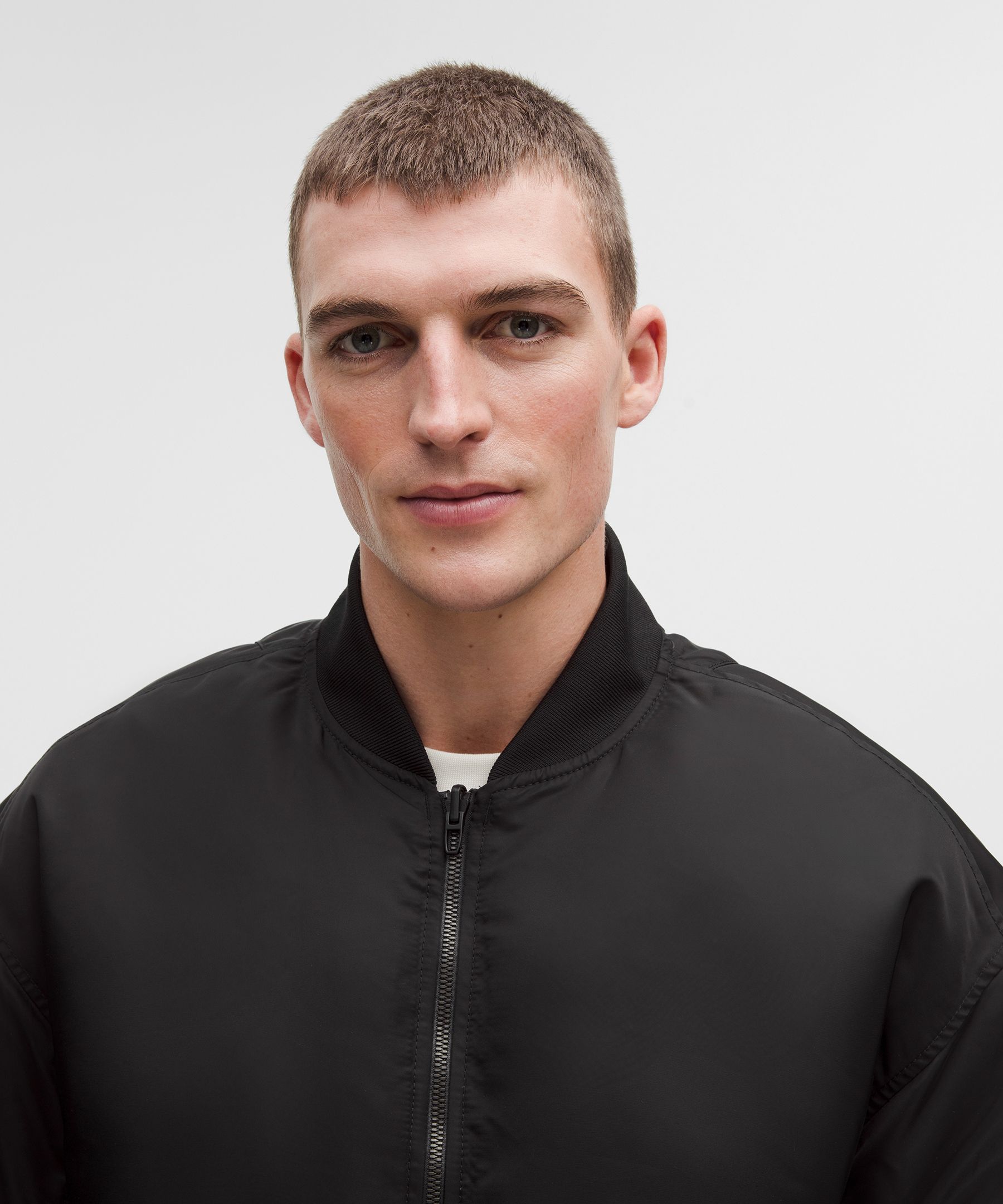 リバーシブル 600ダウンフィル ボンバージャケット | ジャケット