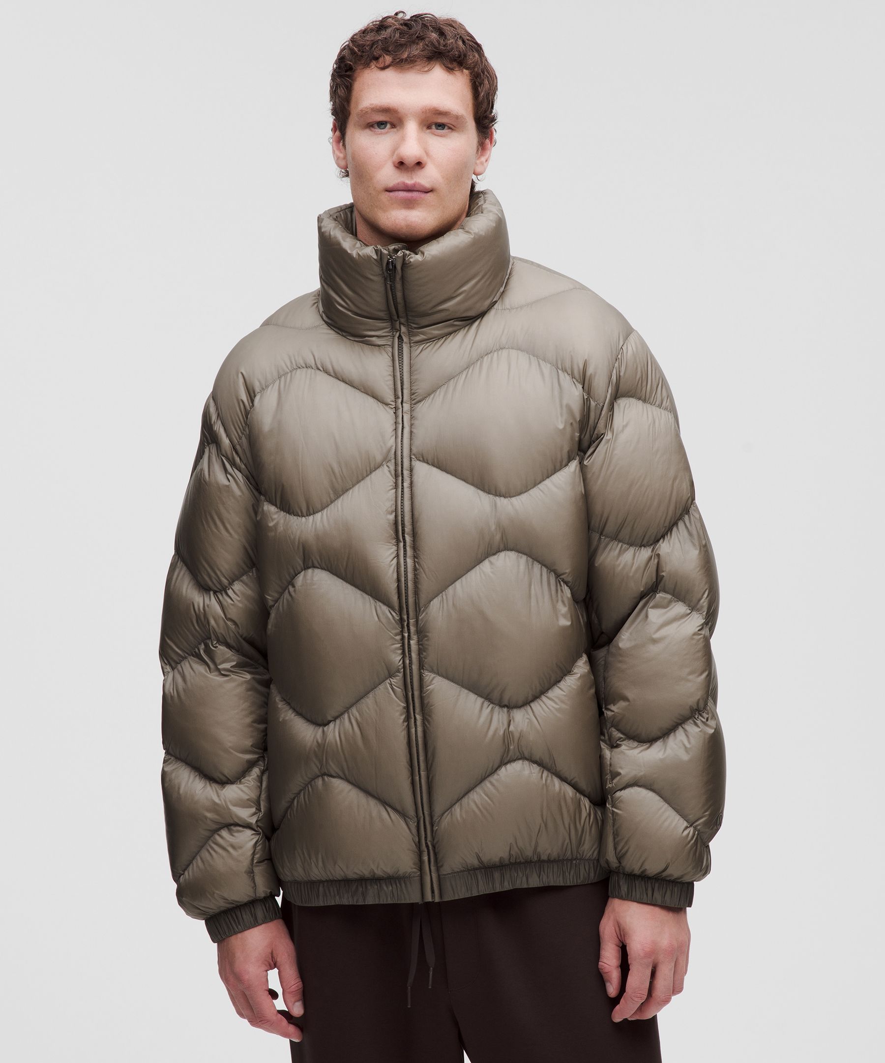 Men's Featherweight Stand-Neck Quilted Puffer
