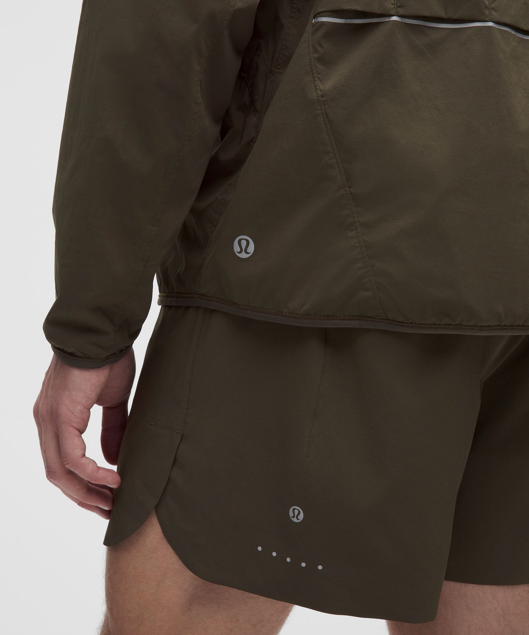 Chaqueta Fast and Free lululemon x Geoff McFetridge plegable