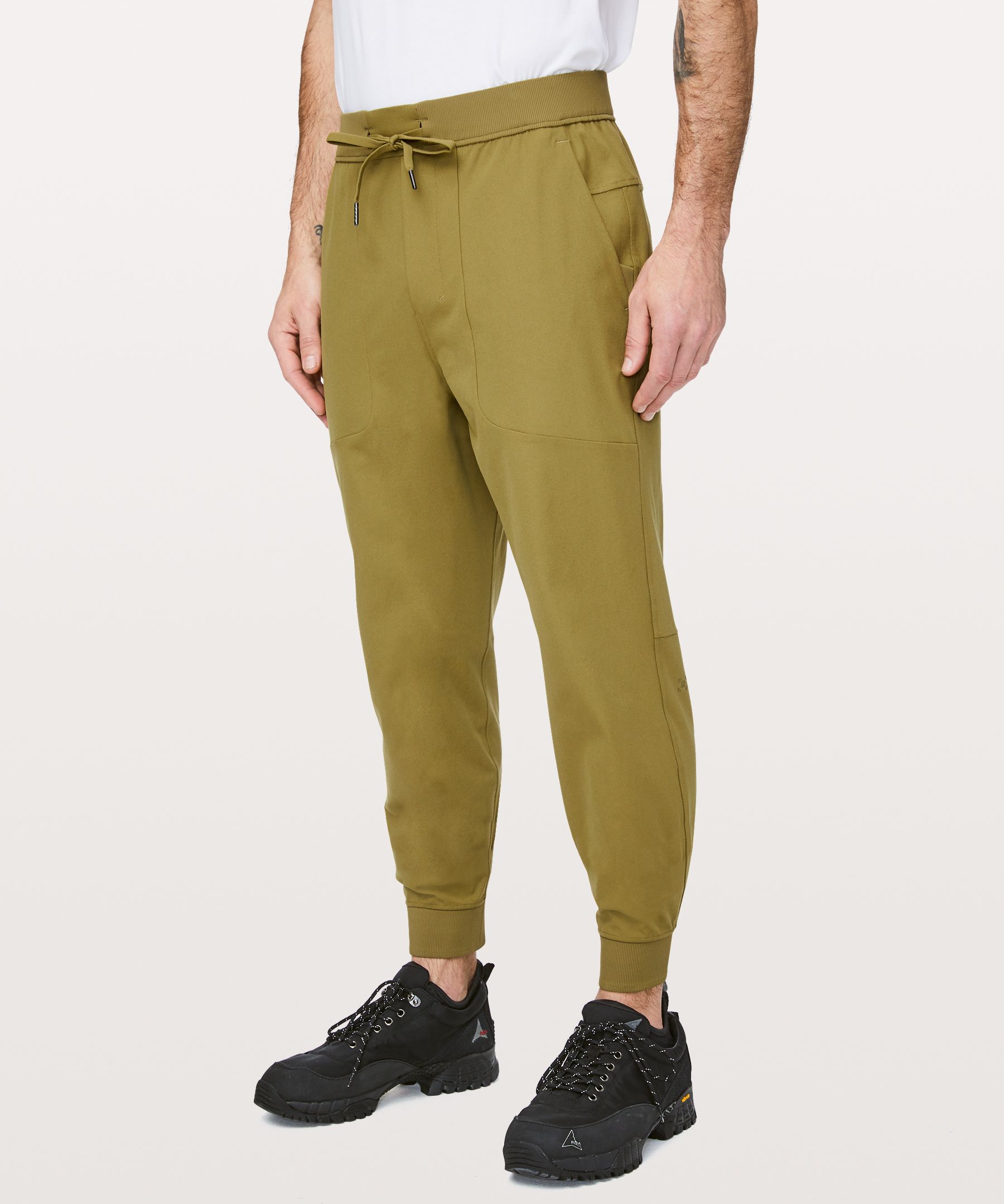 Lululemon Abc Jogger *31" In Mossy