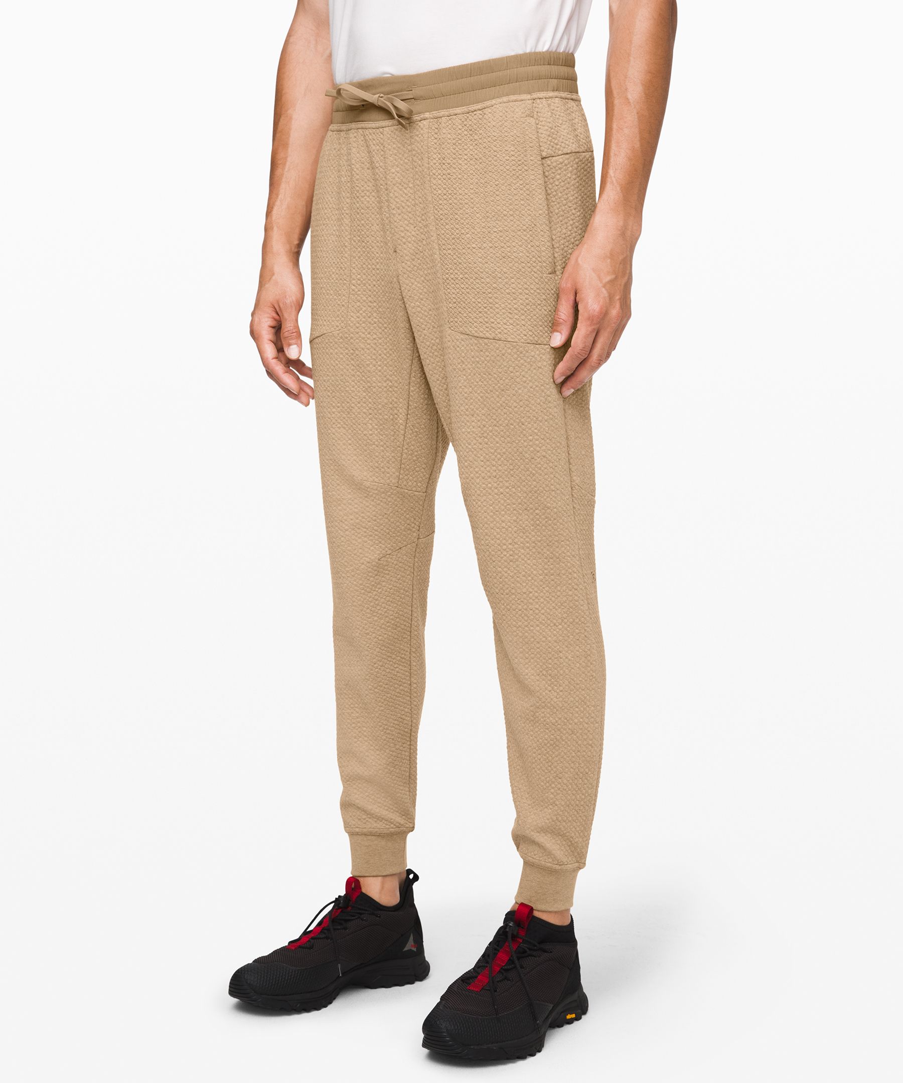 Lululemon at 2025 ease jogger