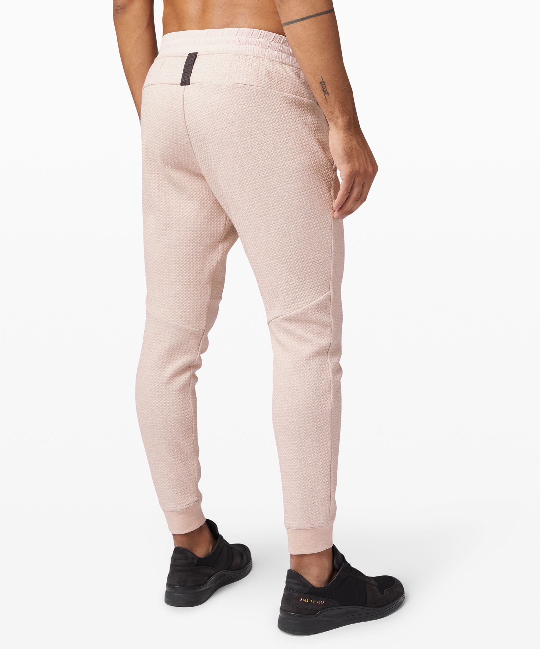 lululemon at ease jogger