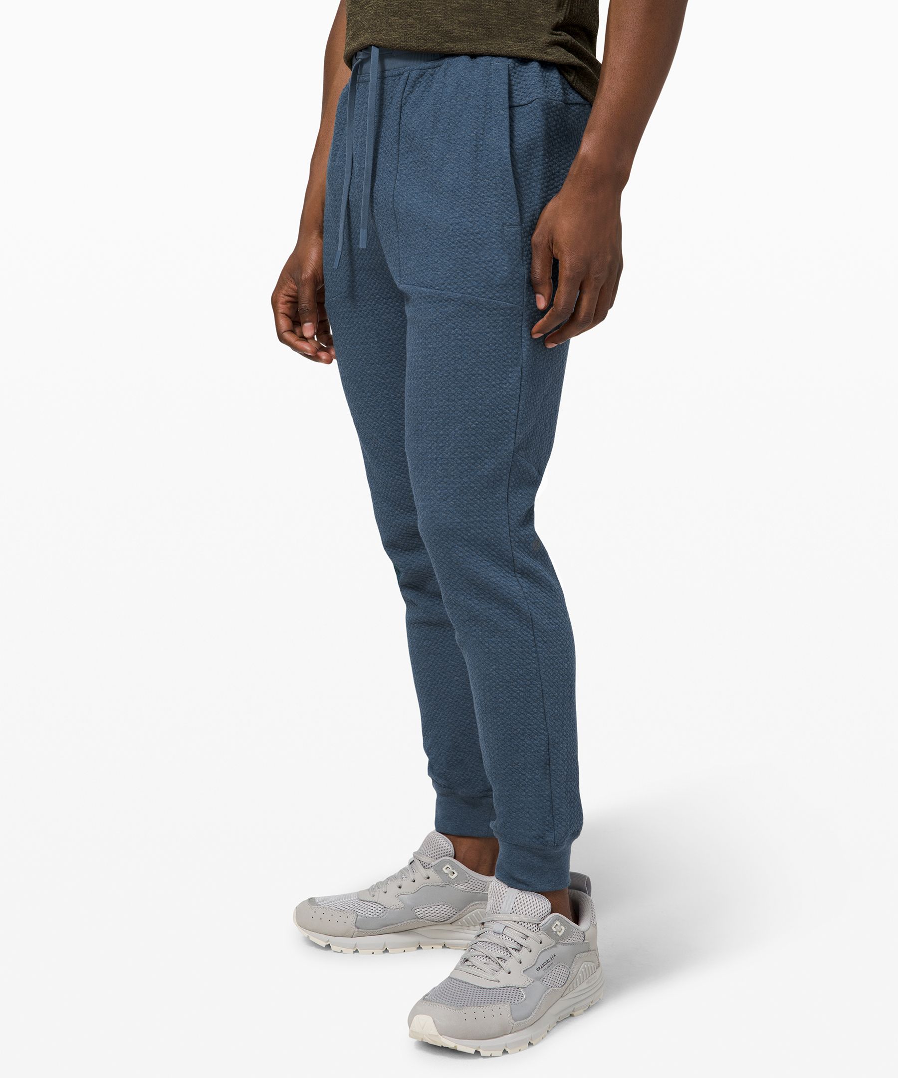 lululemon at ease jogger