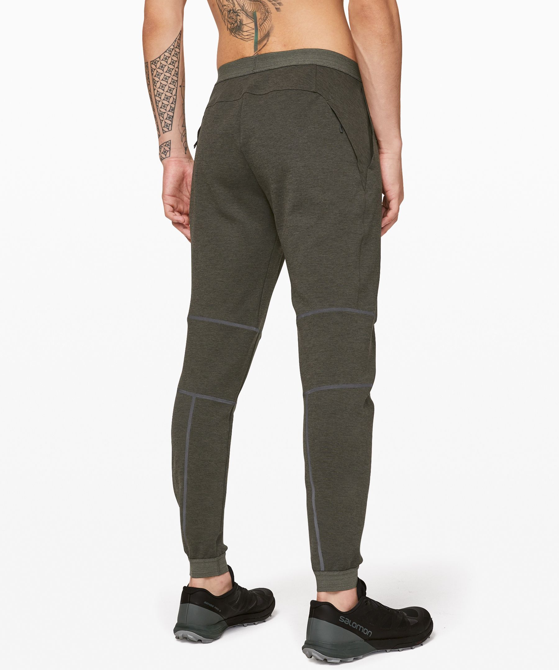 Lululemon lab diffract store joggers