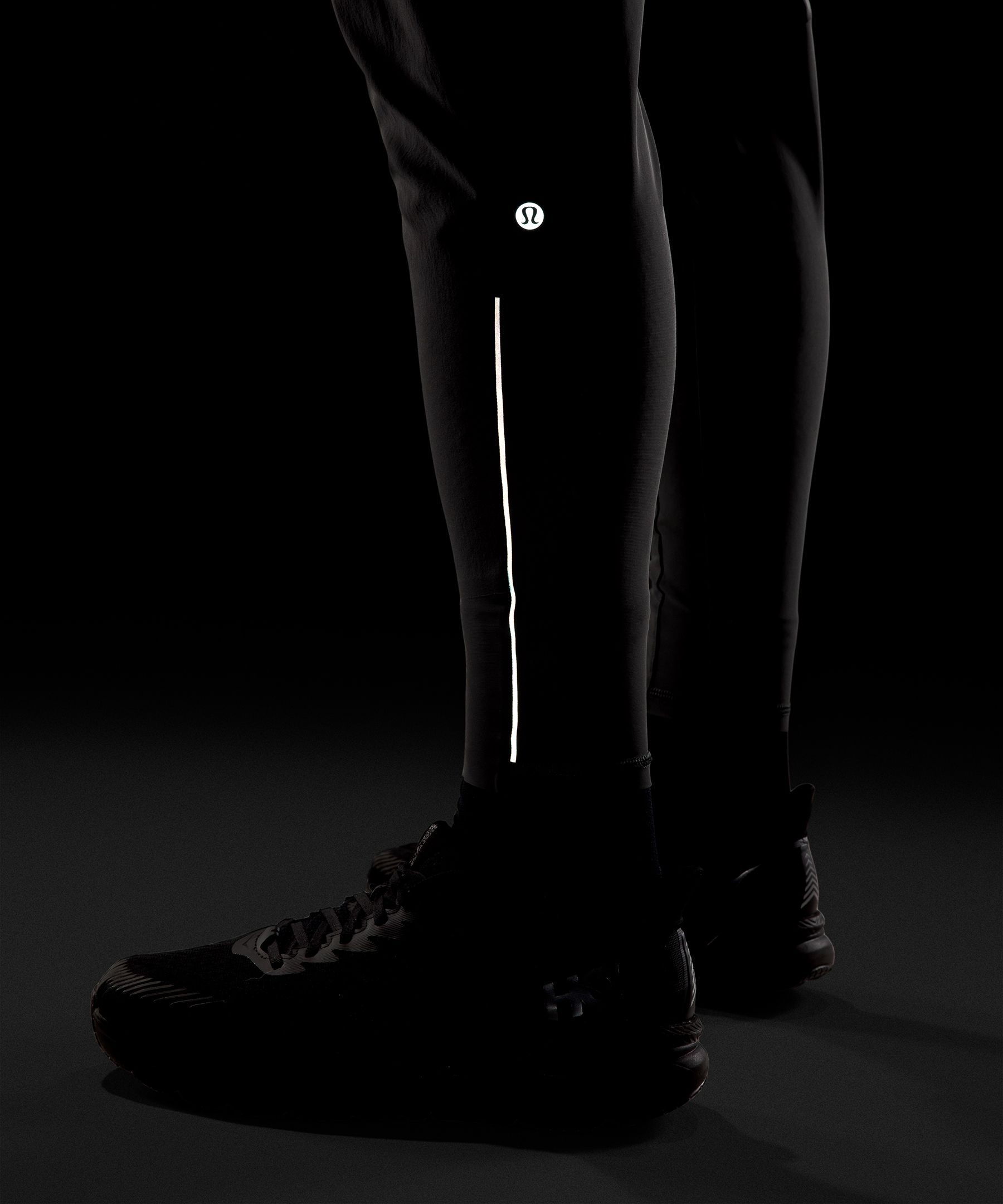 LULULEMON BLACK SURGE HYBRID PANT