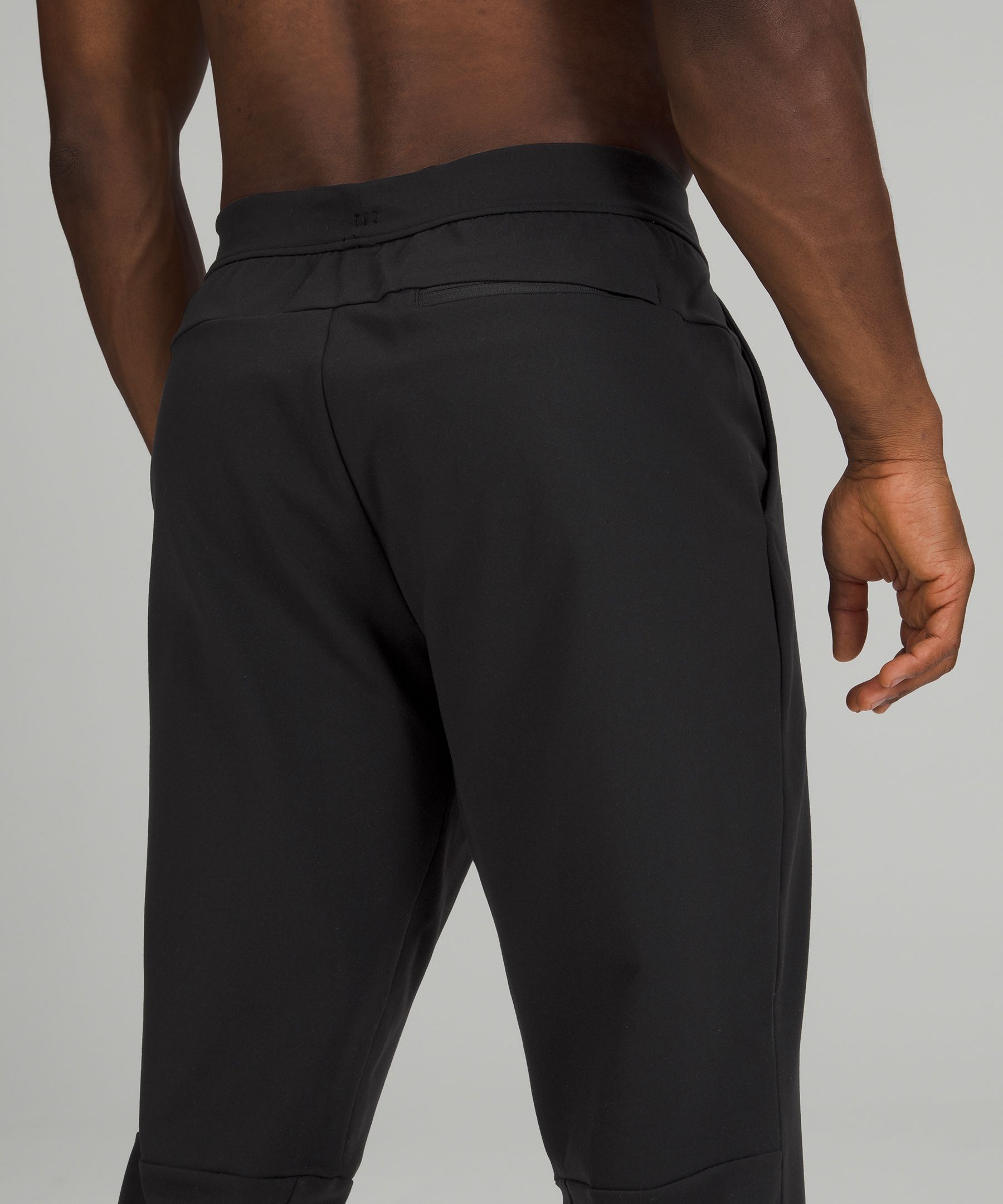 Lululemon Intent Jogger Shorter Length Large