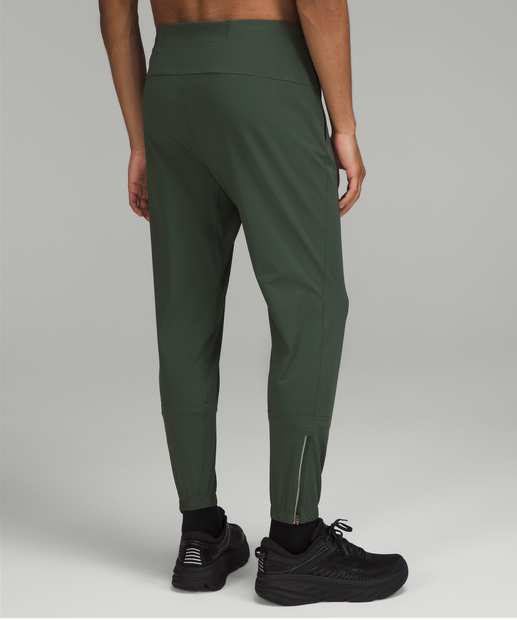 Surge Jogger, Joggers