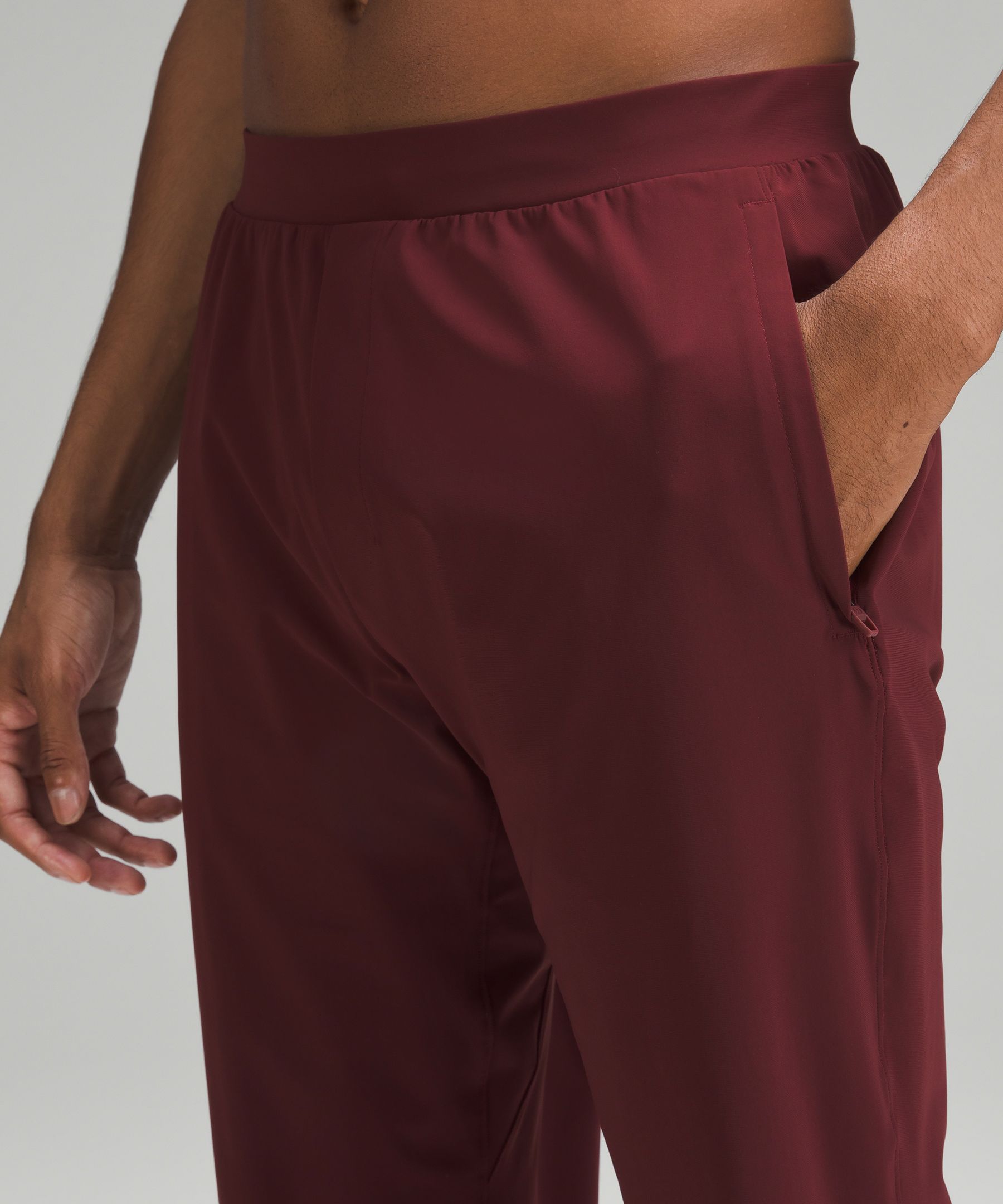 lululemon SURGE - Tracksuit bottoms - red merlot/red - Zalando.de