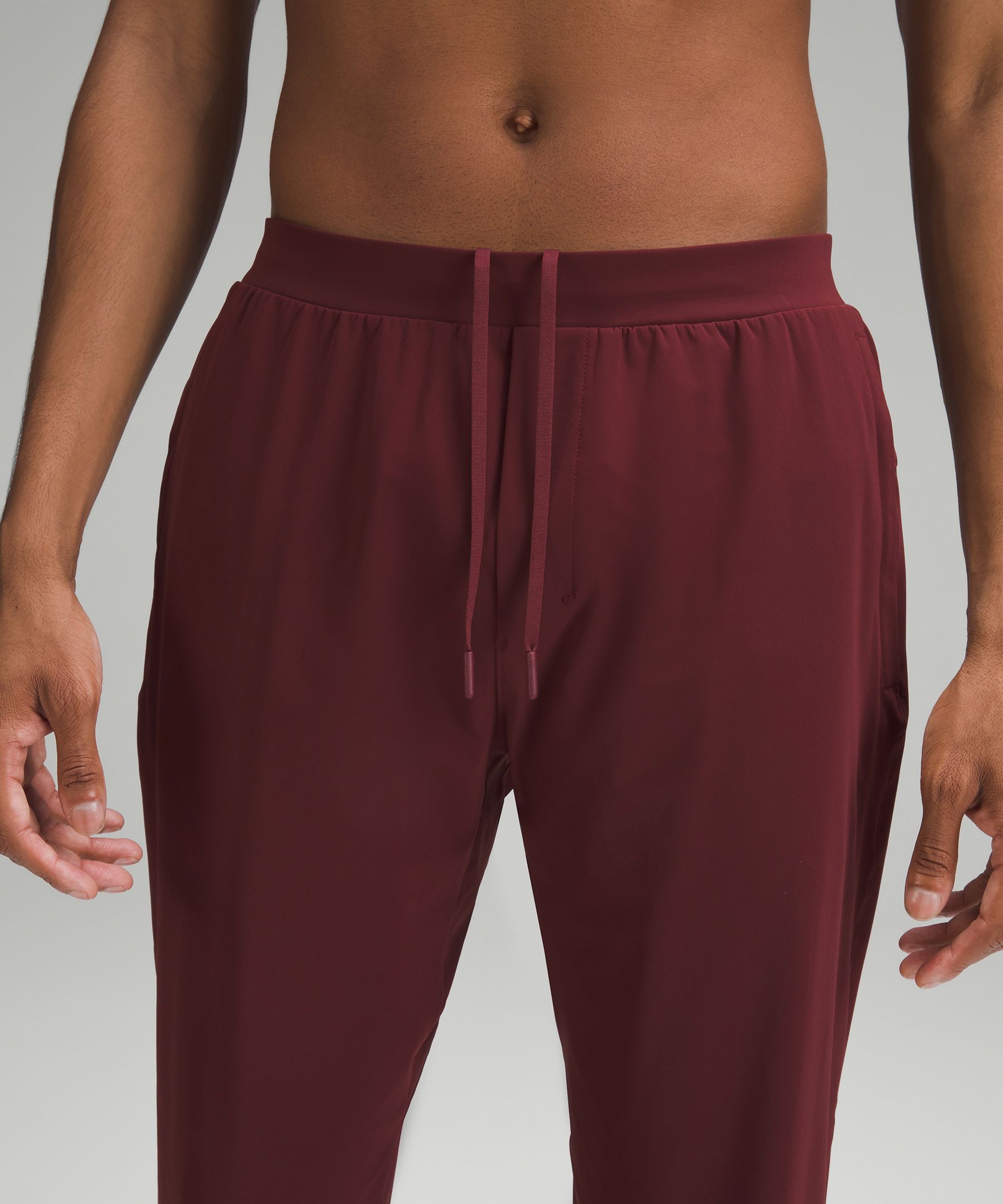 Guest Fit Review: Press Pause Pullover, Etch Hail Speed Up Crops, Noir  Pant, Box It Out Jogger and More - The Sweat Edit