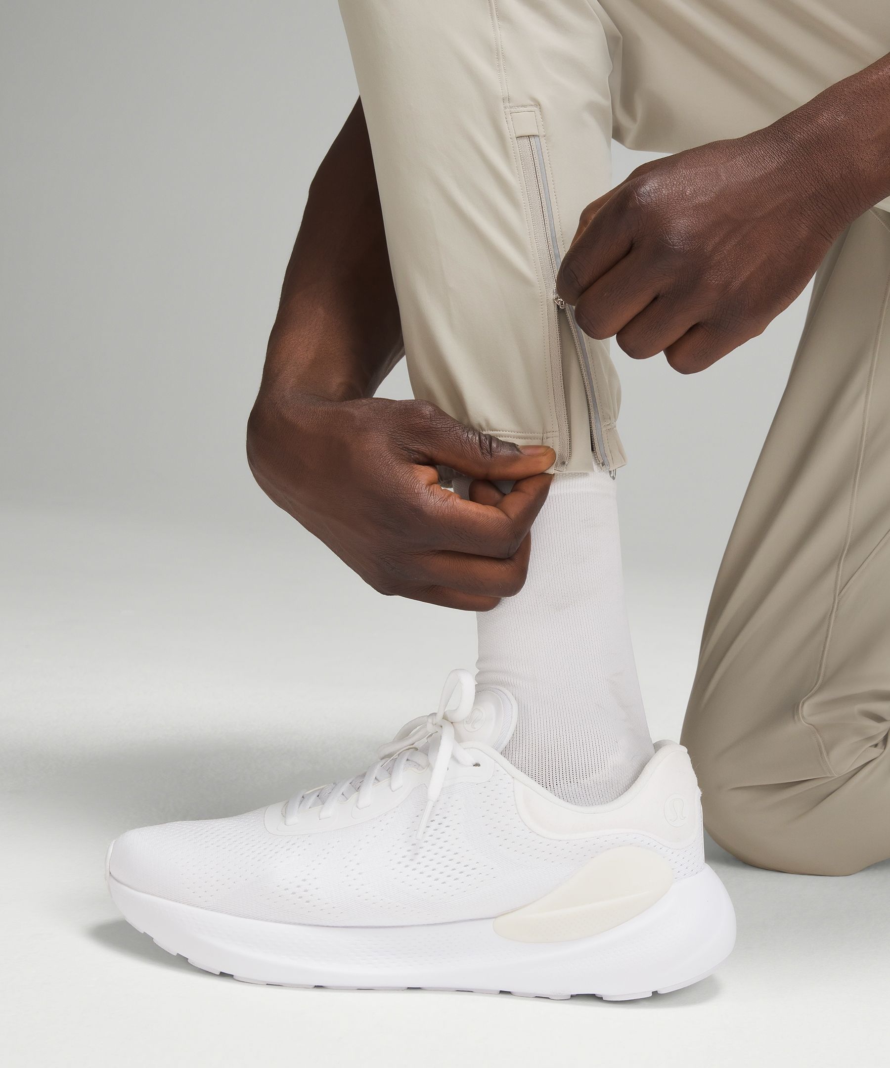 Men's Surge Jogger (Raw Linen) Color : r/lululemon