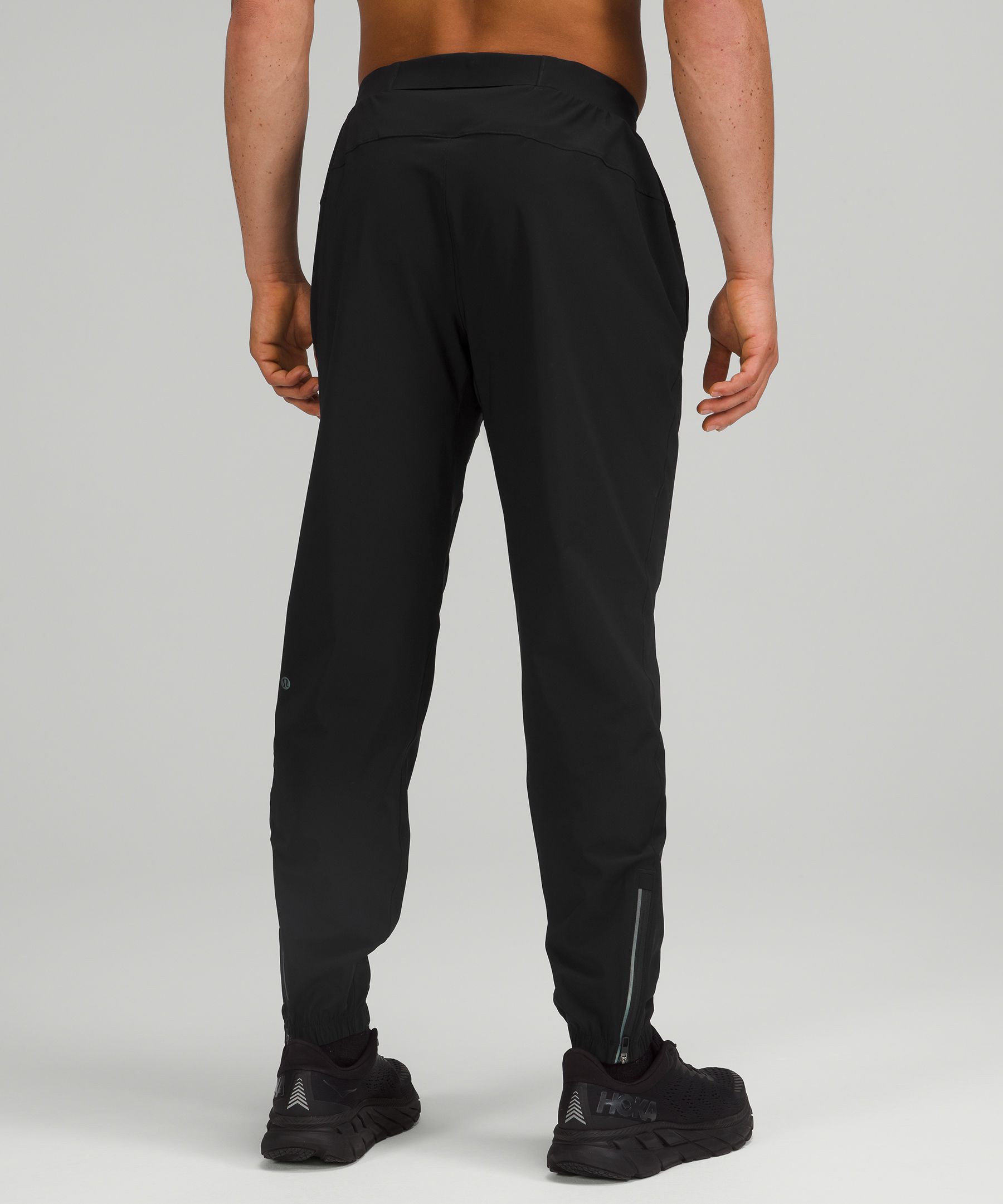 Surge Jogger Shorter in M - should it sit above the ankle : r/lululemon