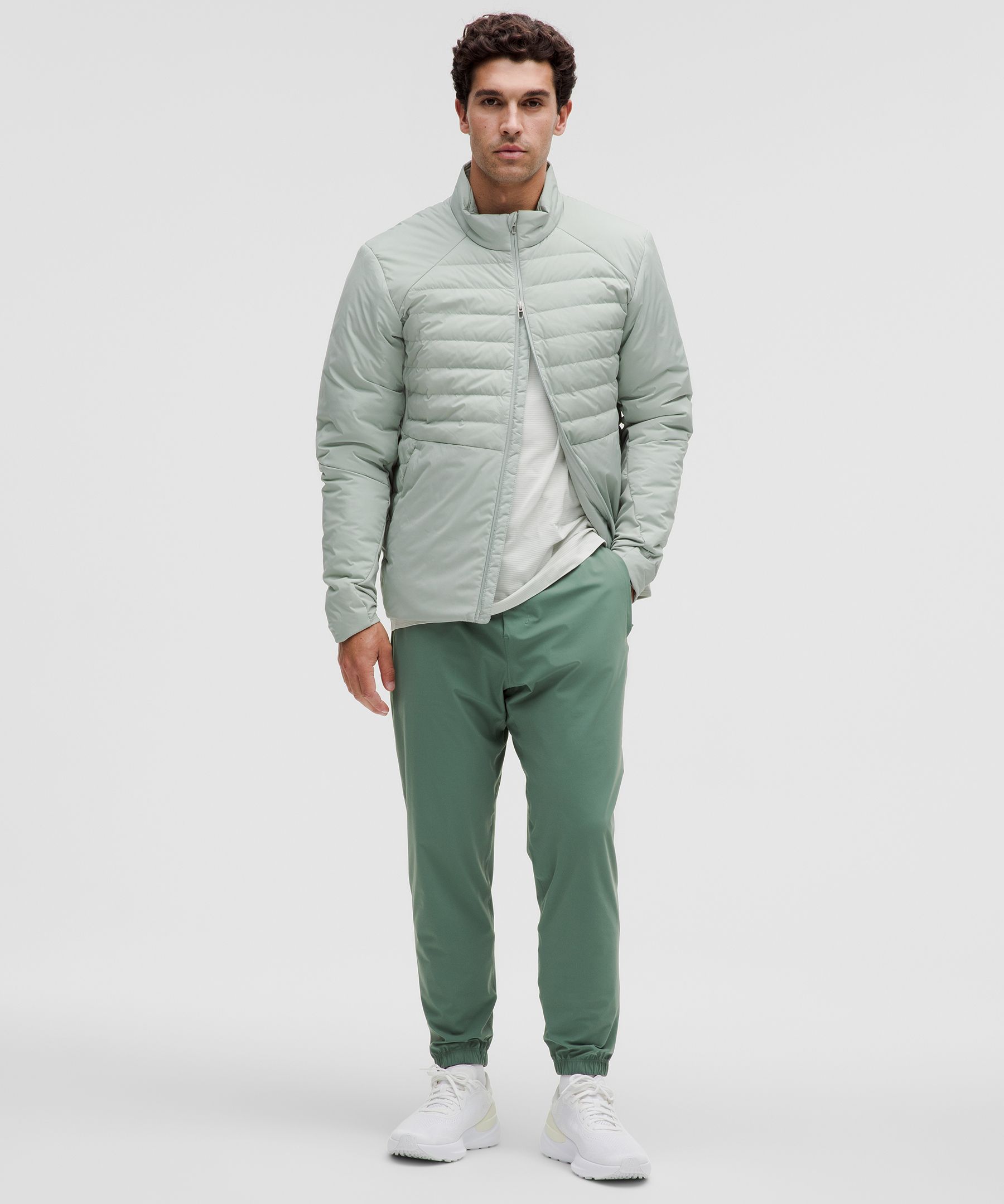 【美品】 lululemon  パンツ  Surge Jogger カーキ  S