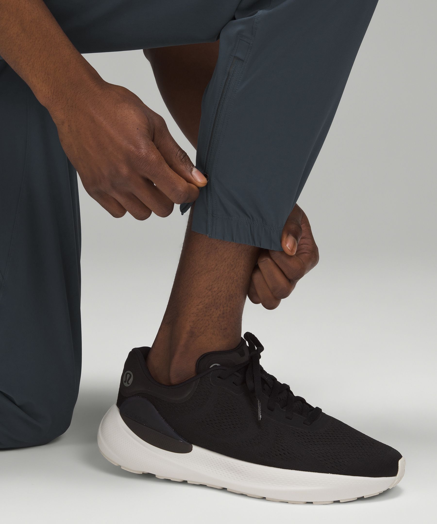 Lululemon mens best sale surge jogger