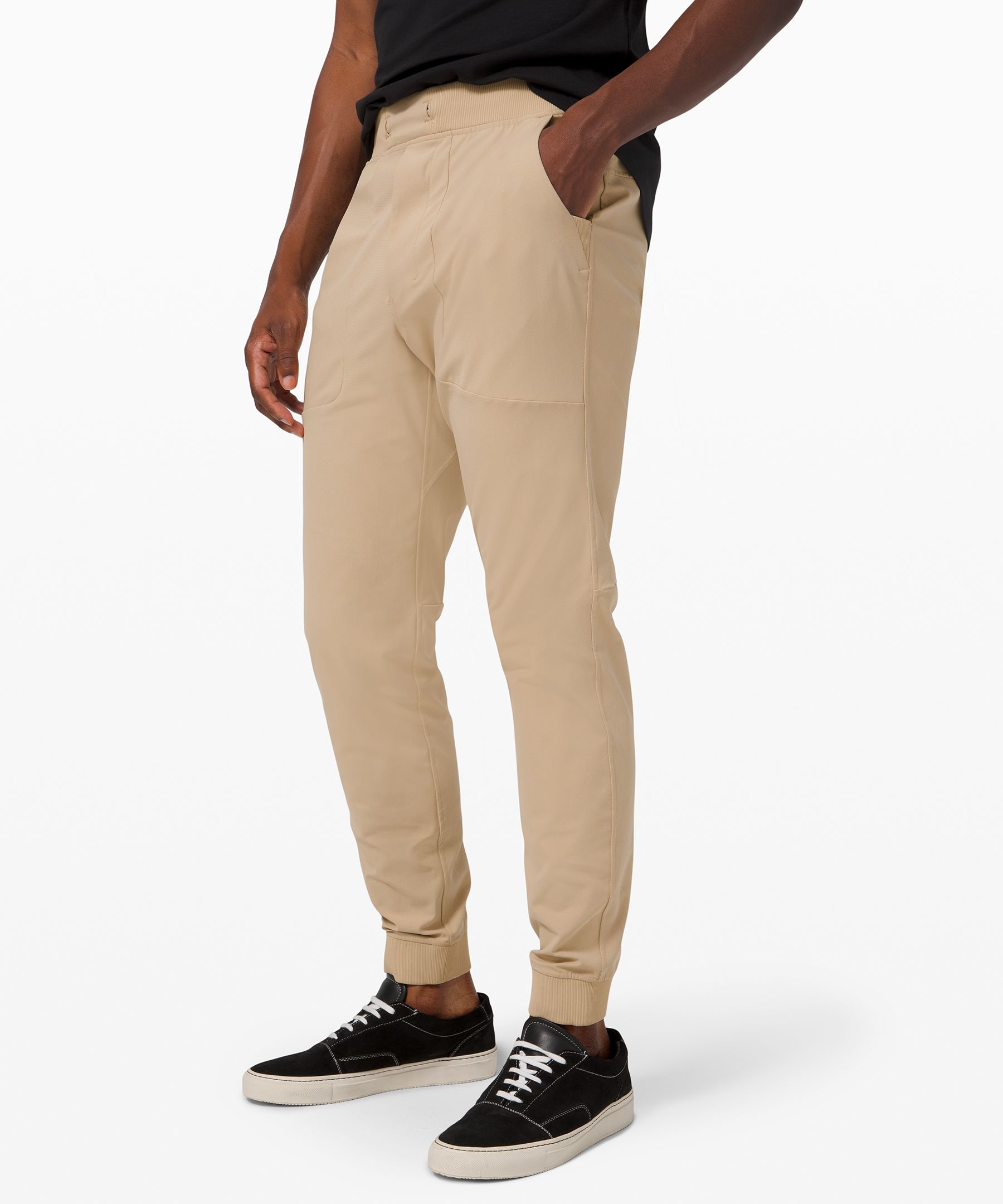 abc jogger shorter