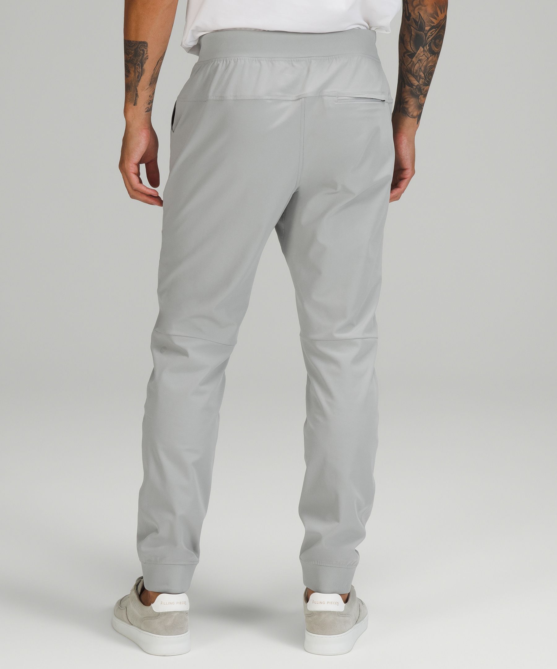 Lululemon joggers hot sale for men