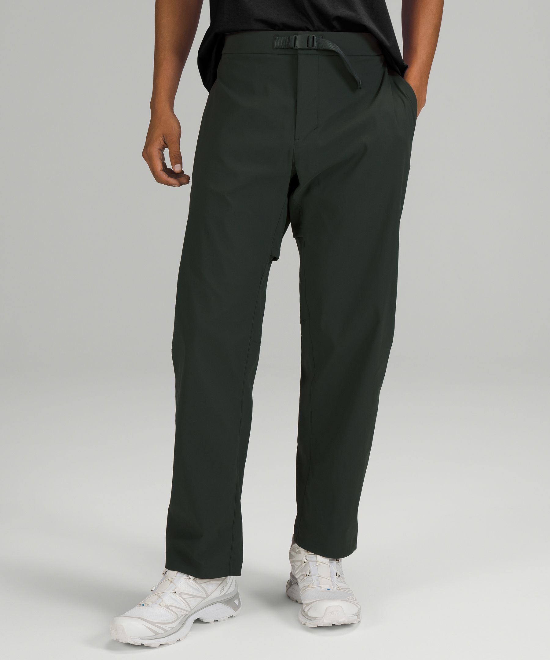 Relaxed Fit Belted Stretch Pant