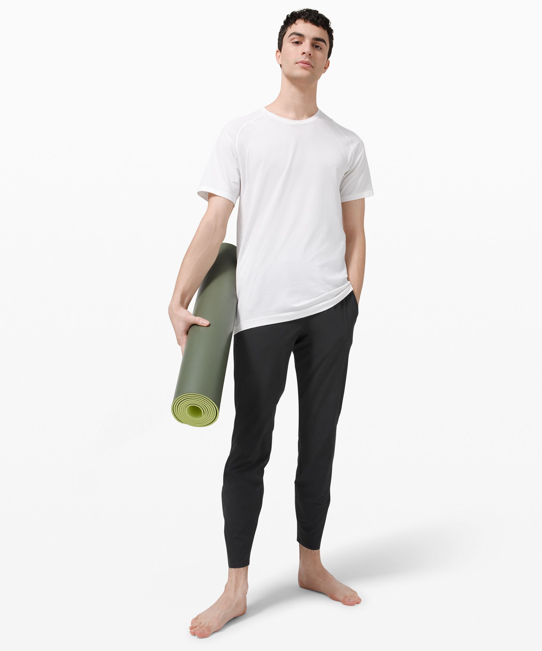 Uniqlo Men Ultra Stretch Active Jogger Pants