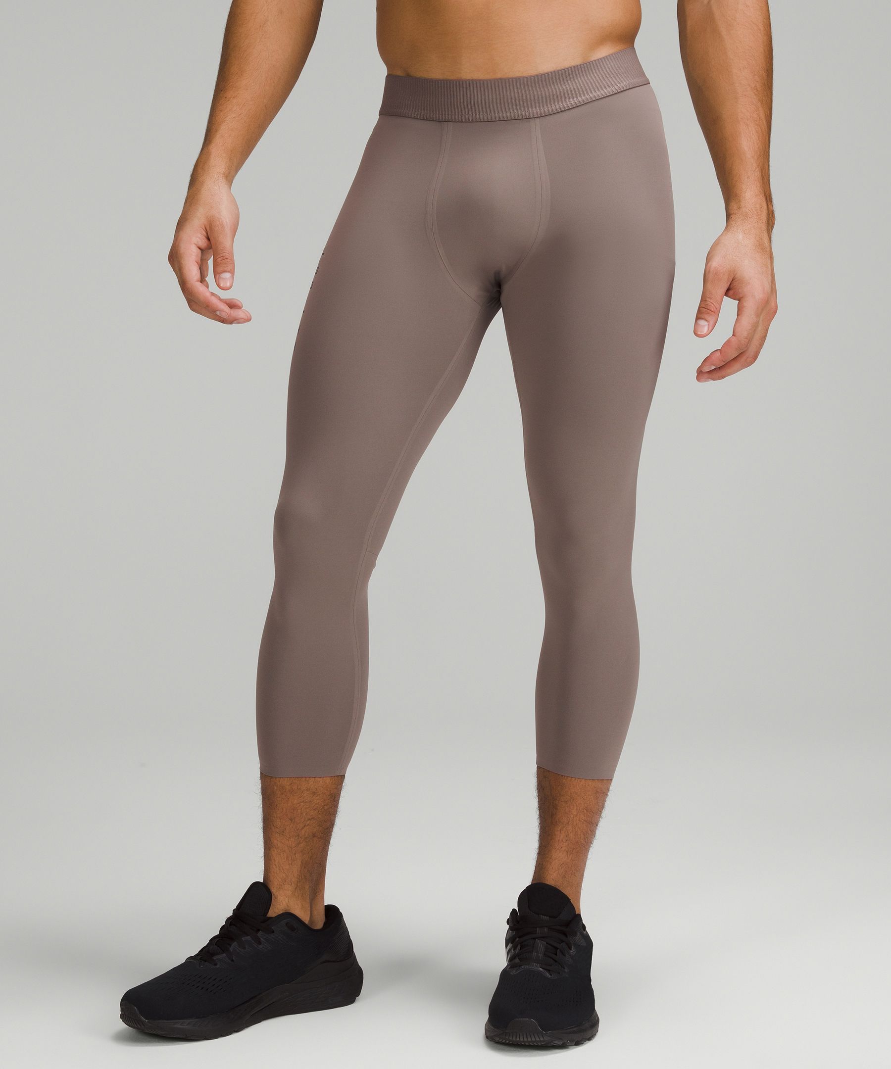 Lululemon License To Train Tights 21"