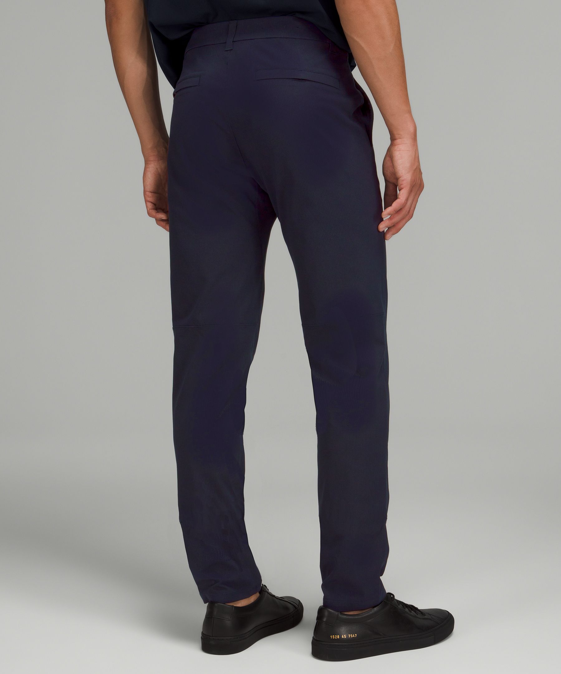 Commission SlimFit Pant 32" *WovenAir Lululemon UK