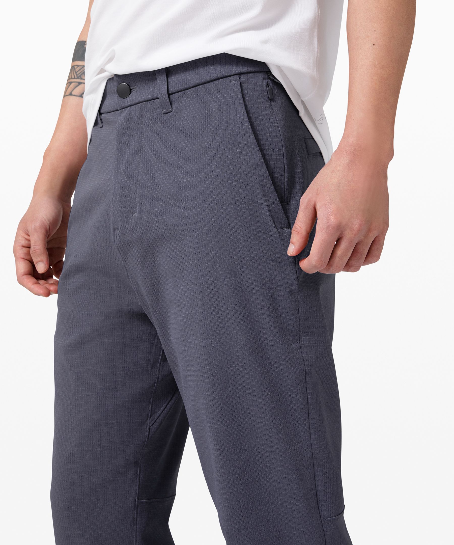 $238 US 36 Lululemon BNWT Commission Pants Asia Fit, Men's Fashion,  Bottoms, Chinos on Carousell