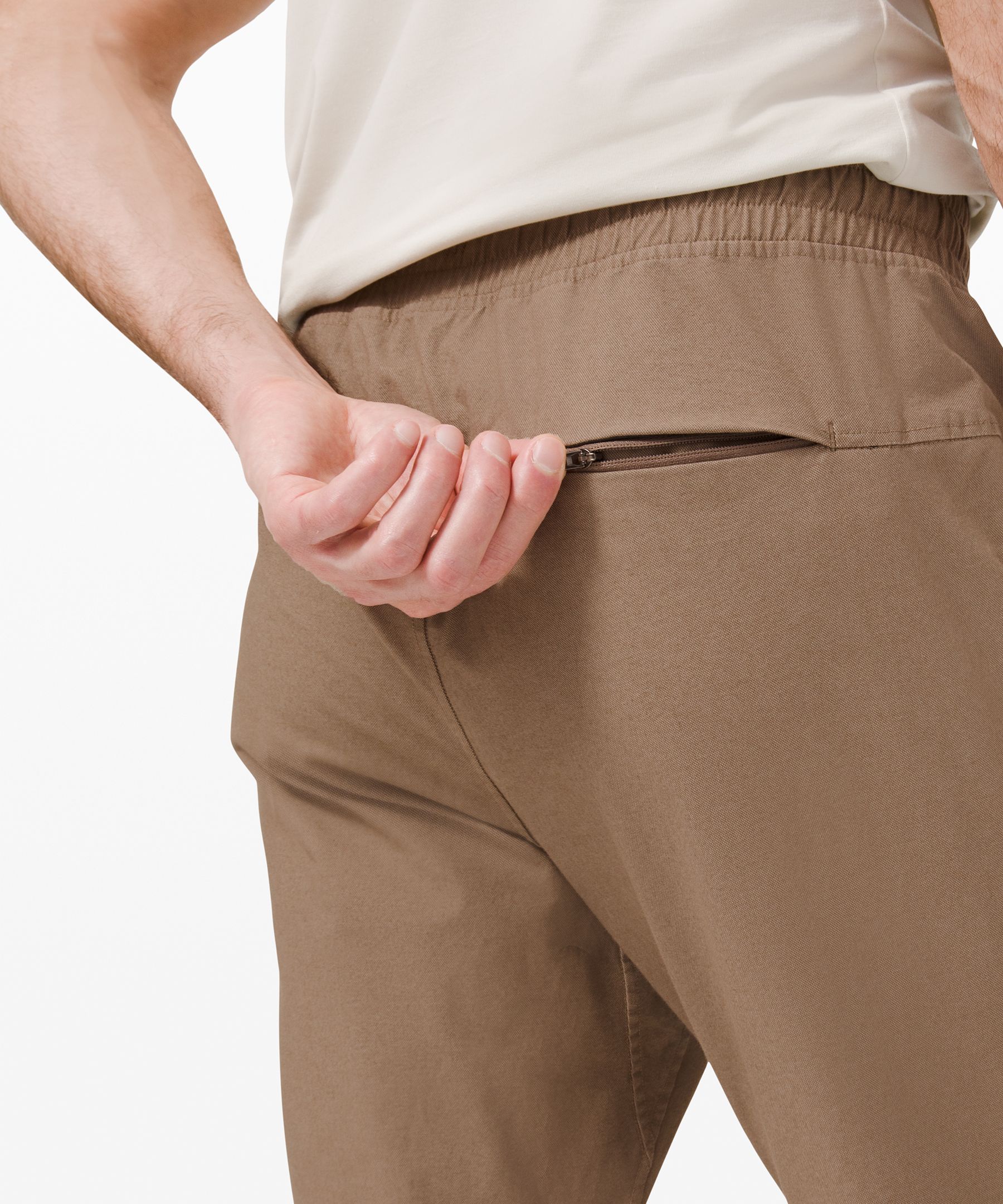 abc jogger shorter 28