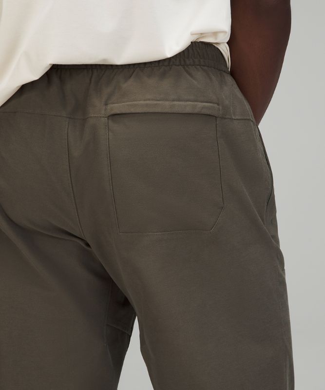 Utilitech Hose mit entspanntem Schnitt zum Überziehen *Nur online erhältlich