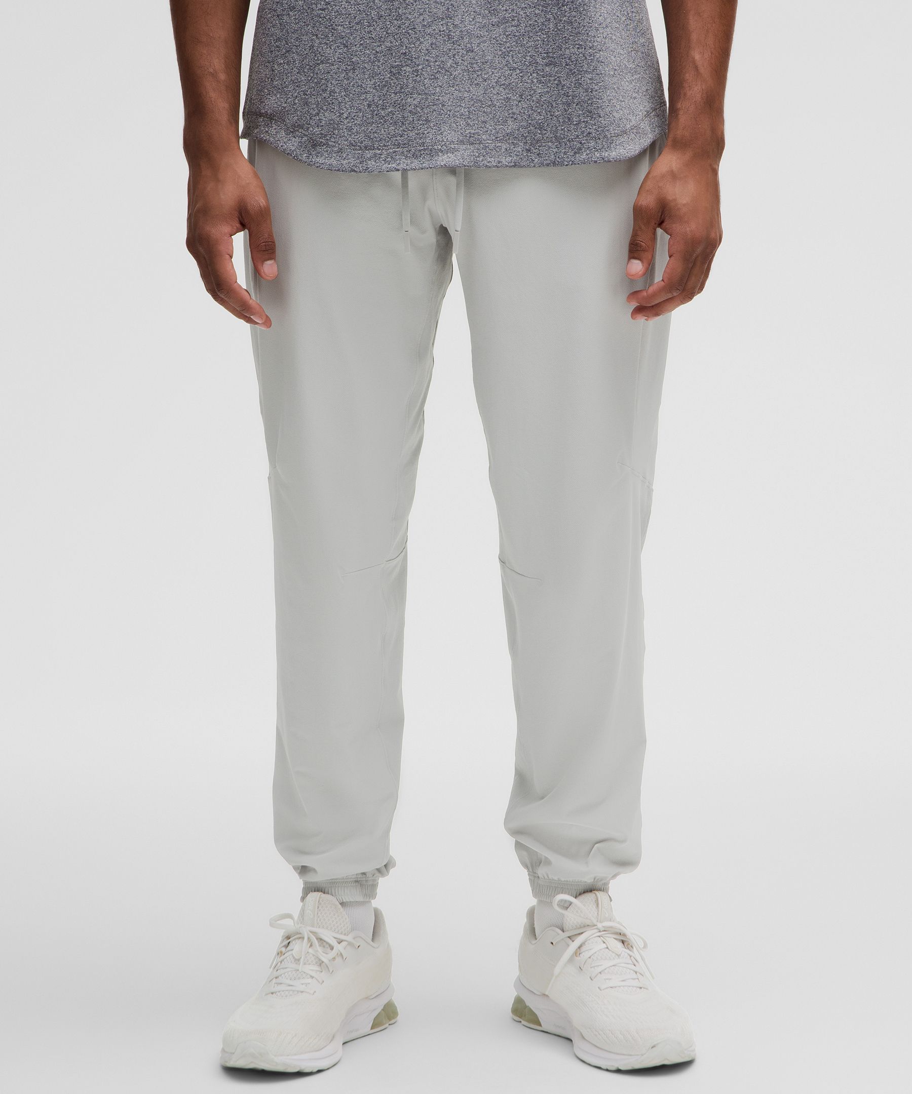 Lululemon best sale cargo joggers